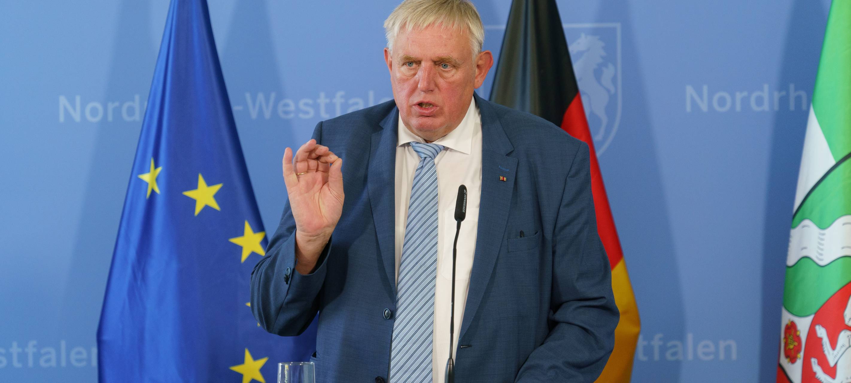 NRW: Maskenpflicht im ÖPNV und Isolationspflicht entfallen ab 1. Februar