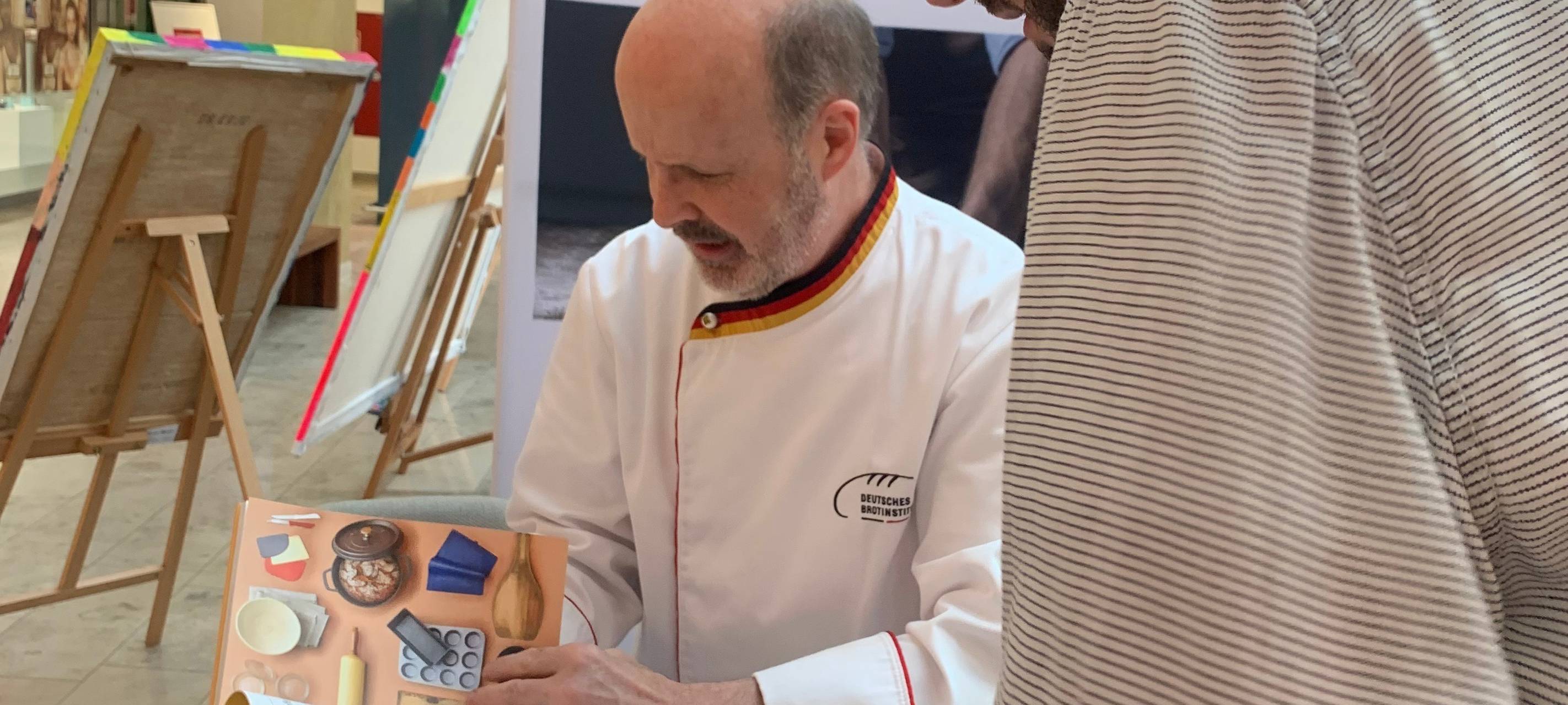 Brotprüfung 2022: Silber für Morgenmoderator Sebastian Poullie