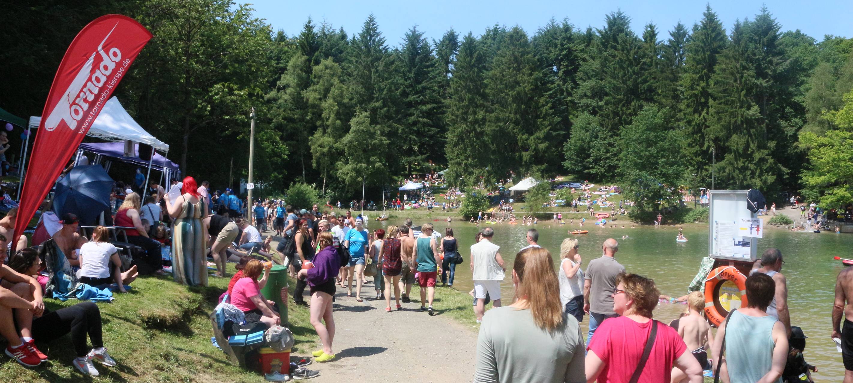 Drachenbootrennen auf der Bever-Talsperre