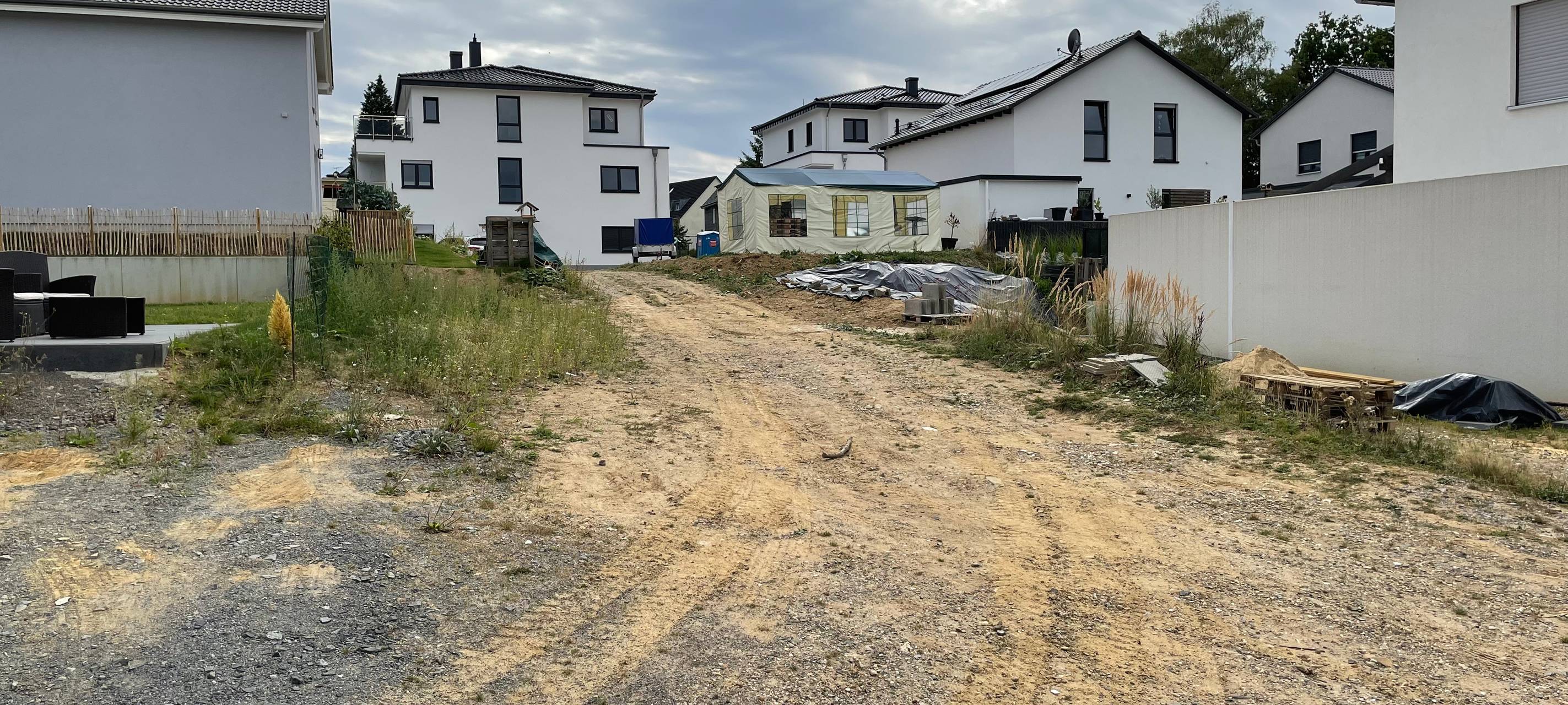 Baustillstand im Wohngebiet Burscheid-Hilgen