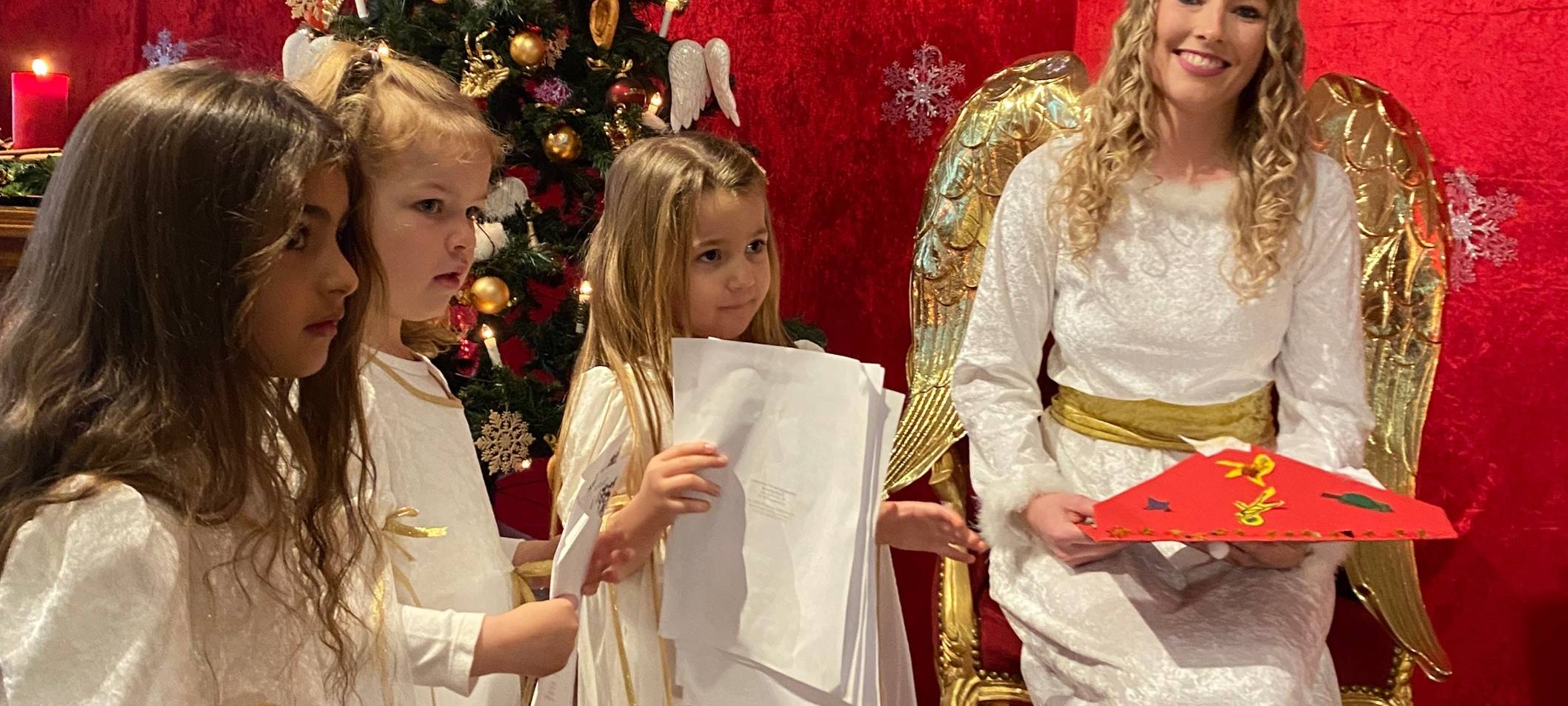 Christkind-Postfiliale in Engelskirchen eröffnet