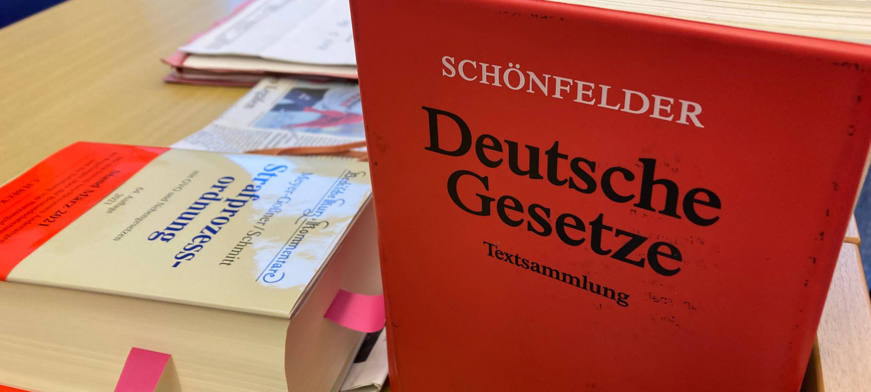 Lindlarer Filial-Leiter wegen mehrfacher Sexual-Delikte zu fünfeinhalb Jahren Haft verurteilt