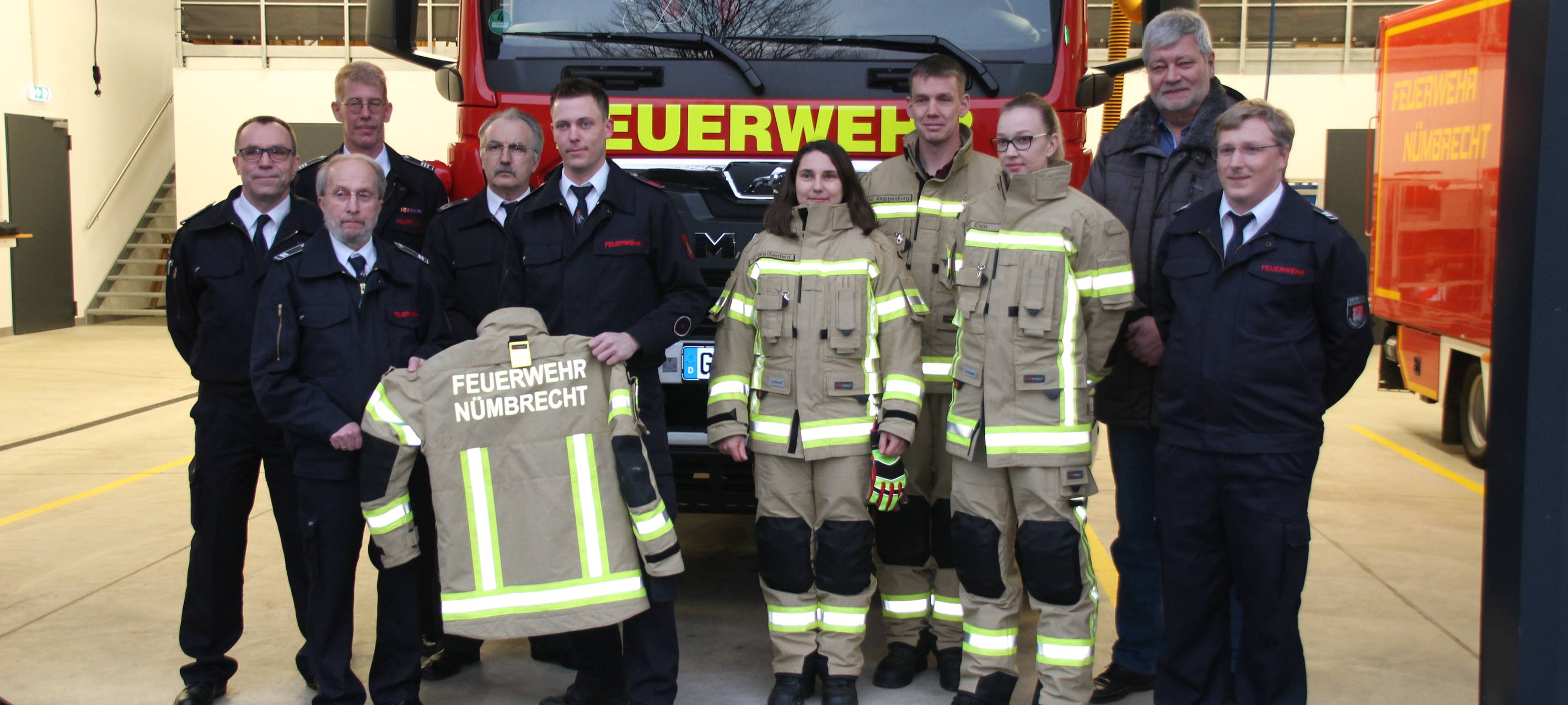 Mehr Schutz - neue Kleidung für Nümbrechter Feuerwehr