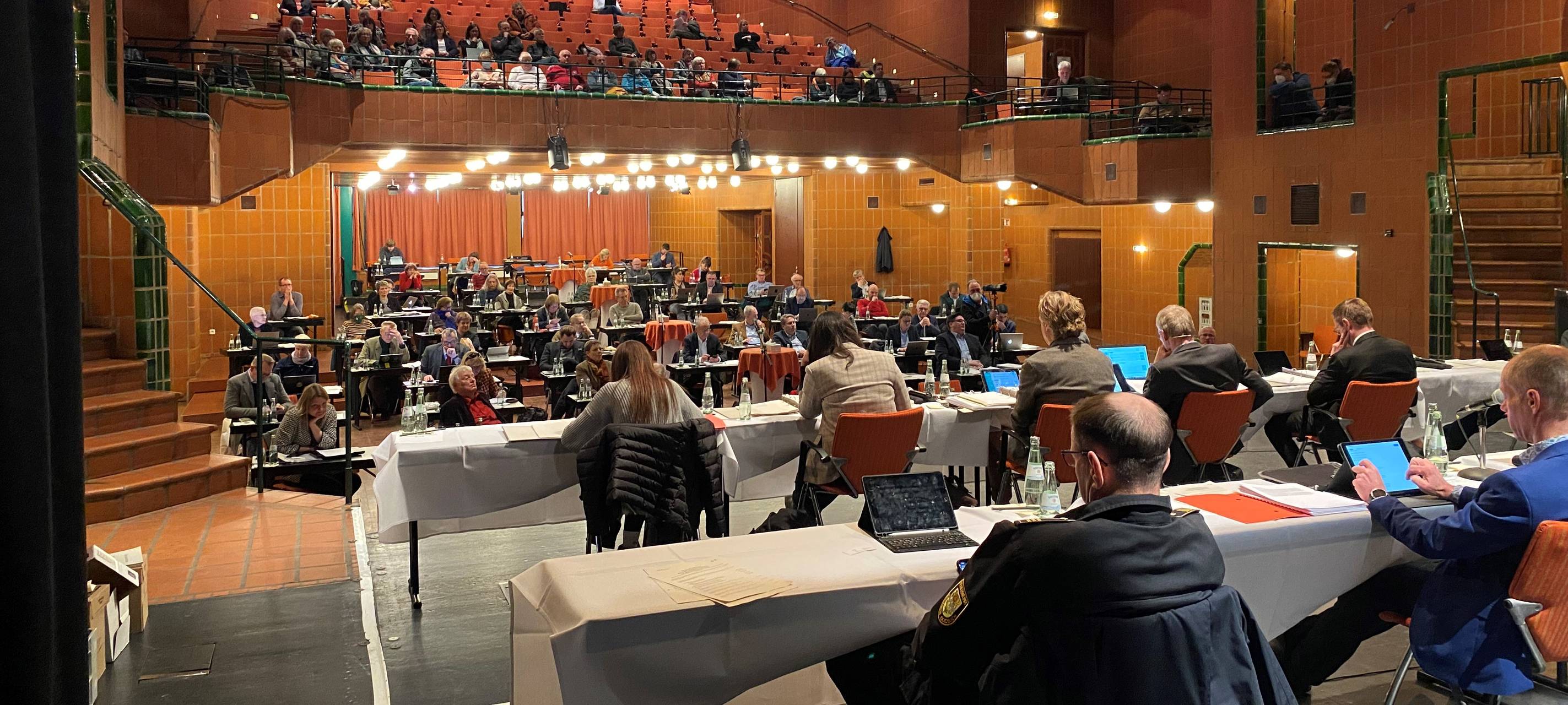 Bergisch Gladbach beschließt Haushalt 2023