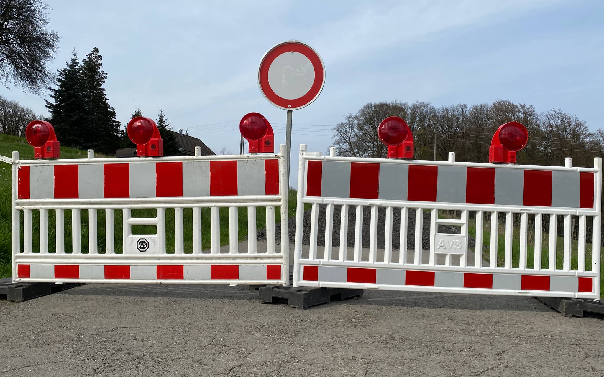 A4: Bauarbeiten Schrankenanlage beginnen