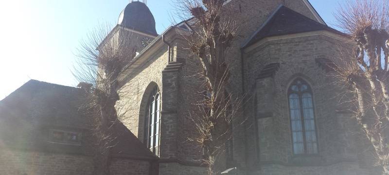 Oberberg: Weiter strenge Regeln in Gottesdiensten