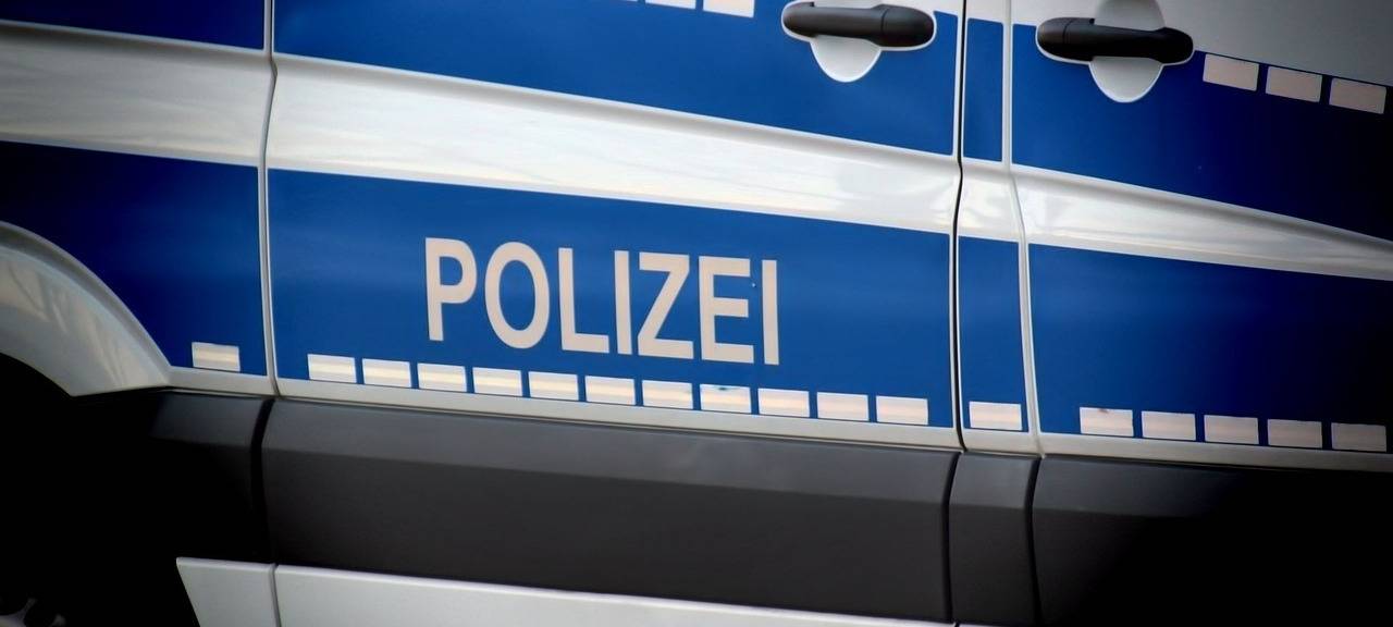 Oberberg - dutzende tierische Einsätze am Wochenende
