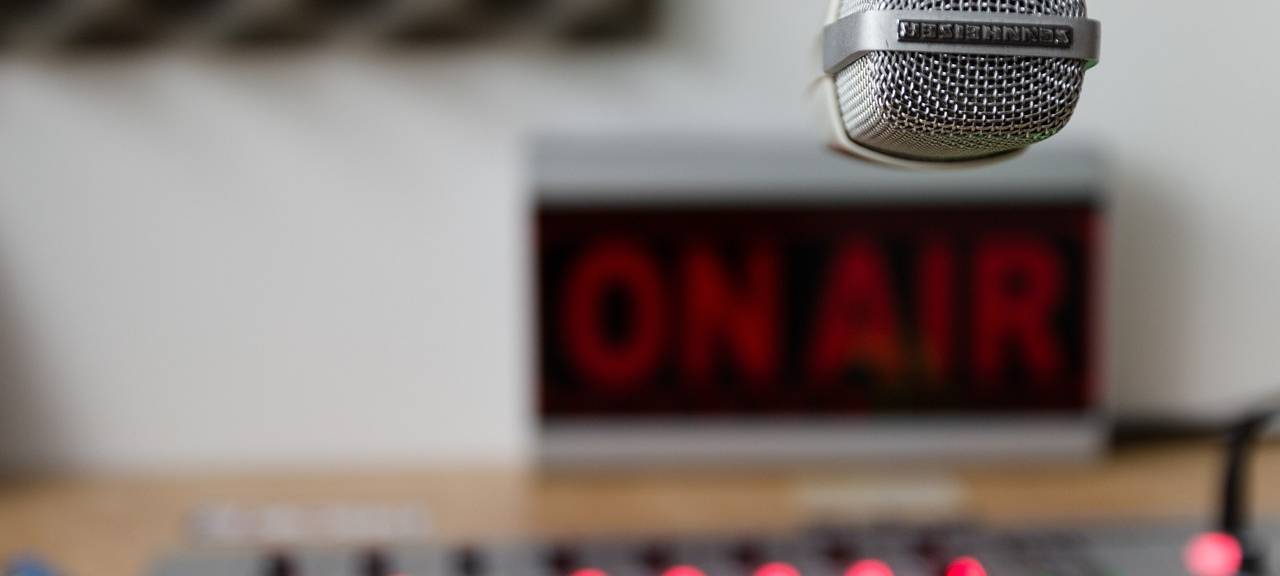 Warnung über Radio Berg - Einsprechstelle der Kreisfeuerwehr in Betrieb