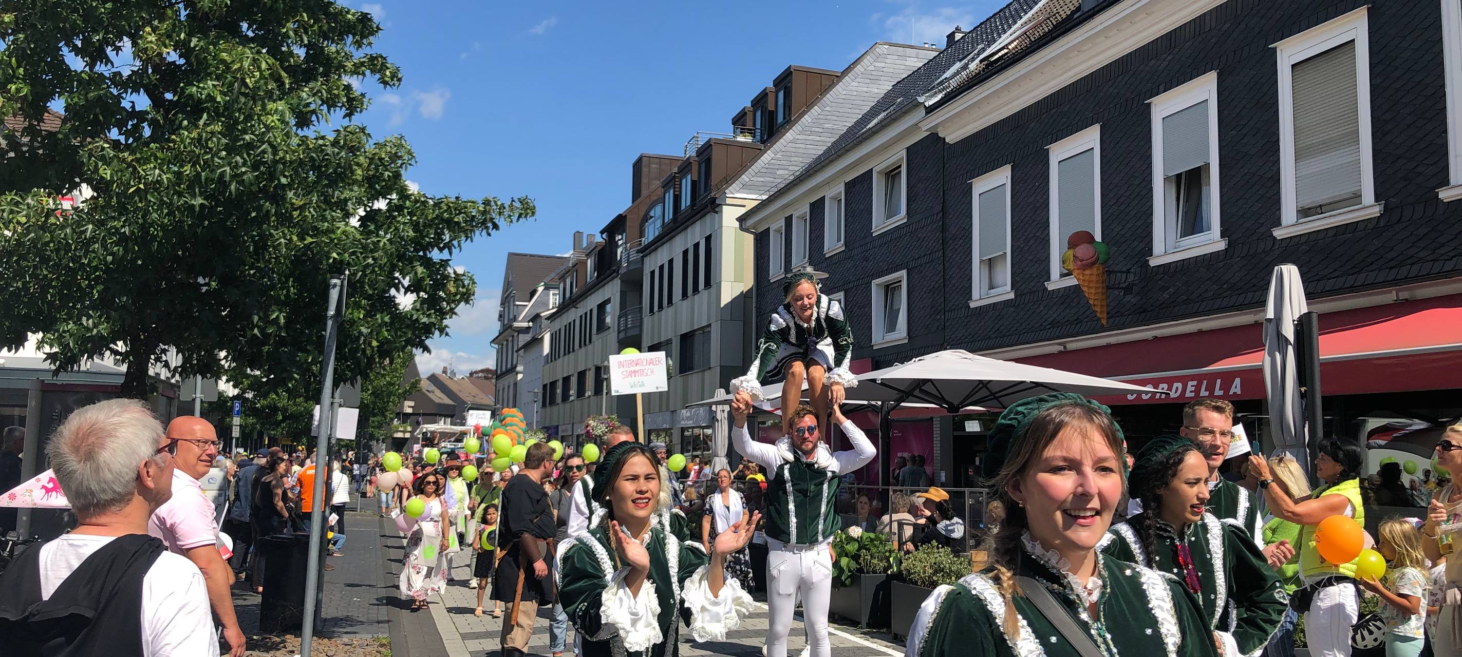 Festumzug zum Stadtjubiläum in Wermelskirchen
