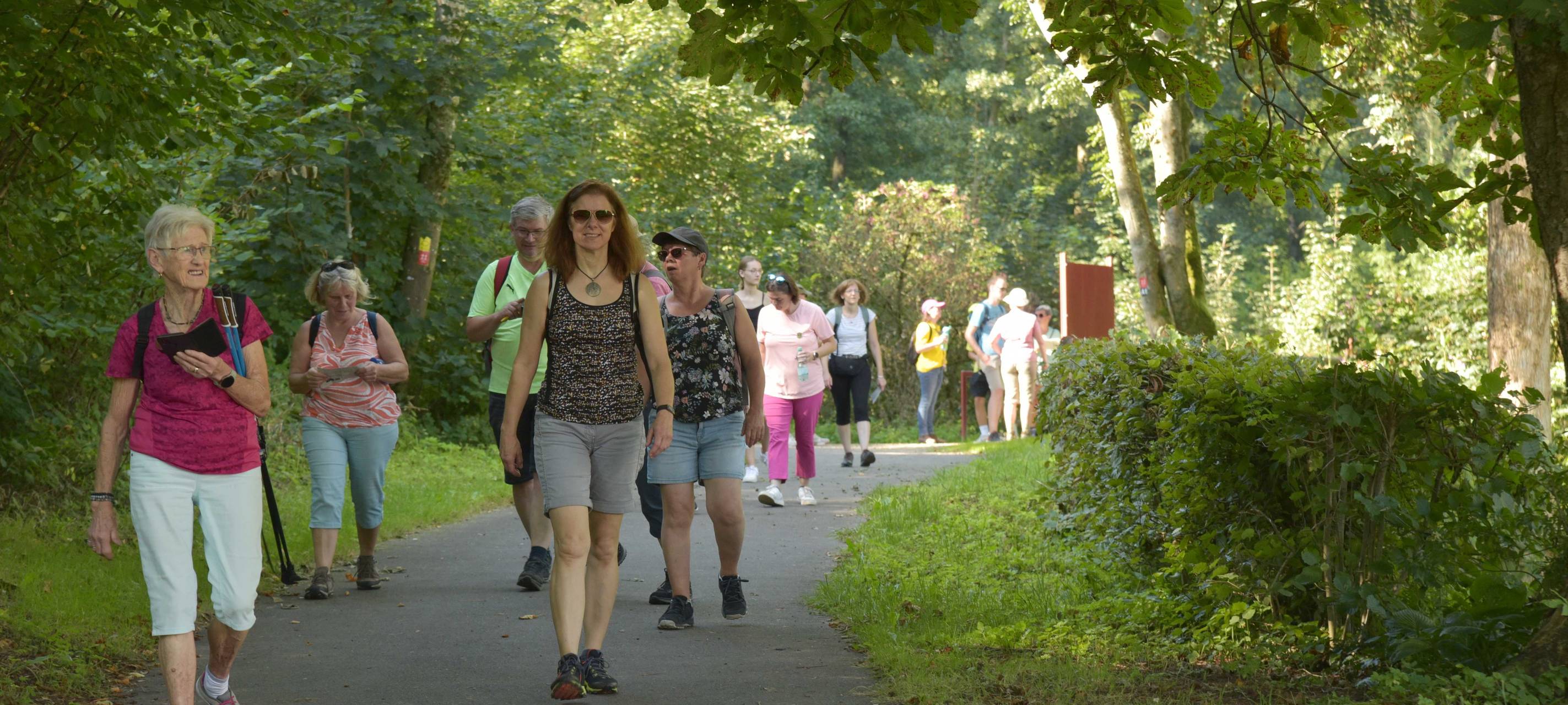 Sonne satt beim Radio Berg Wandertag