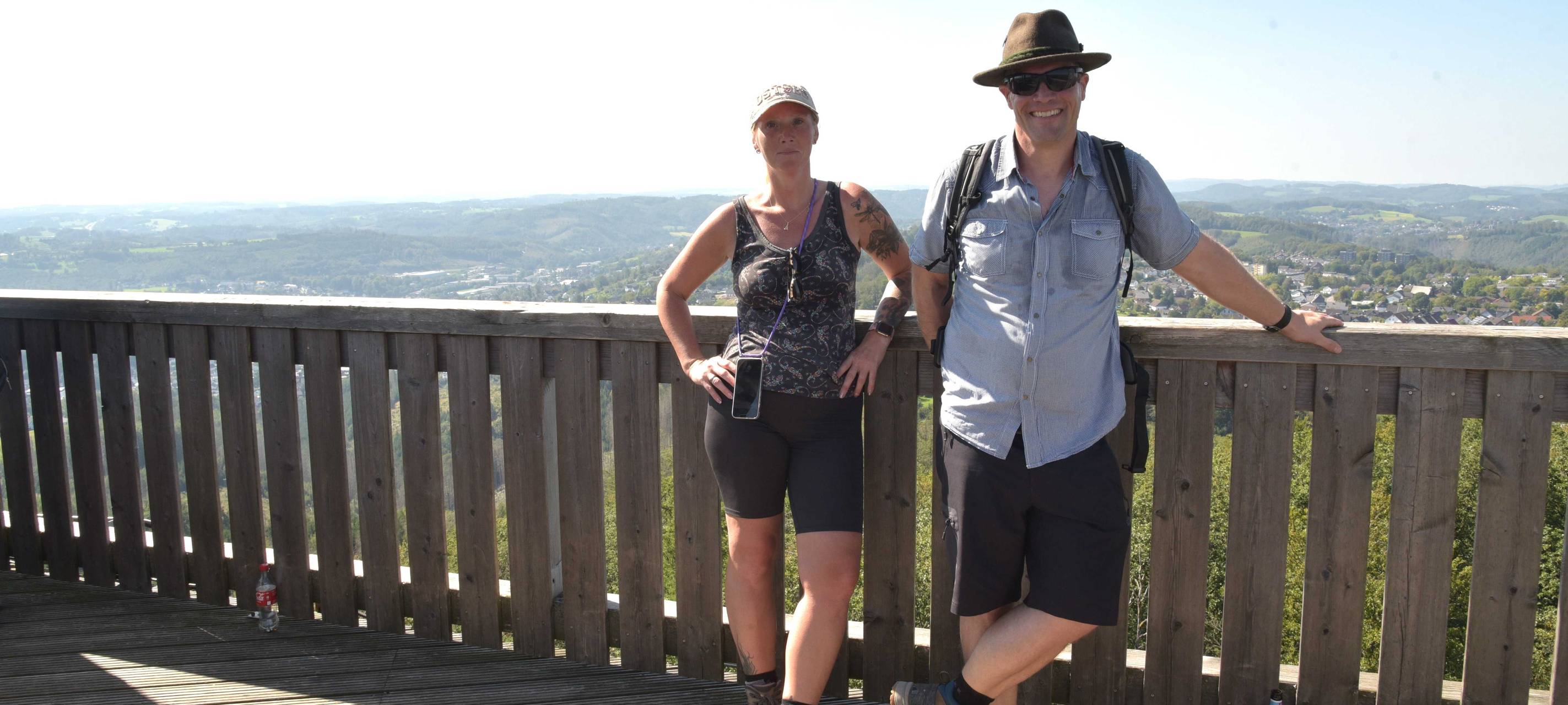 Sonne satt beim Radio Berg Wandertag