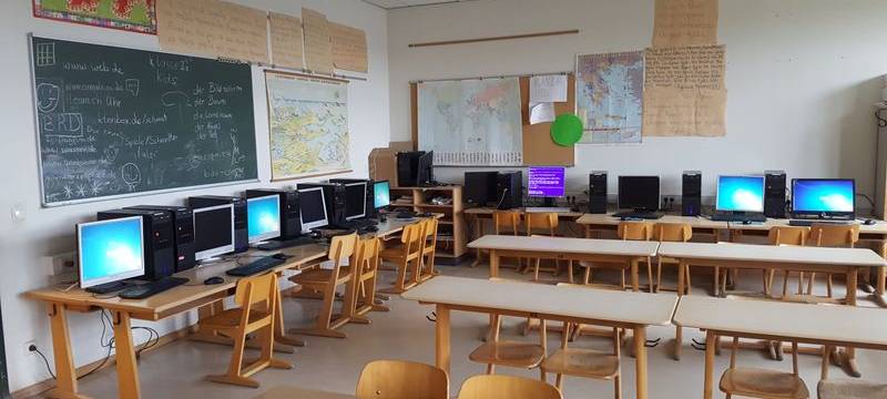 Angestellte Lehrer streiken: Unterrichtsausfälle möglich