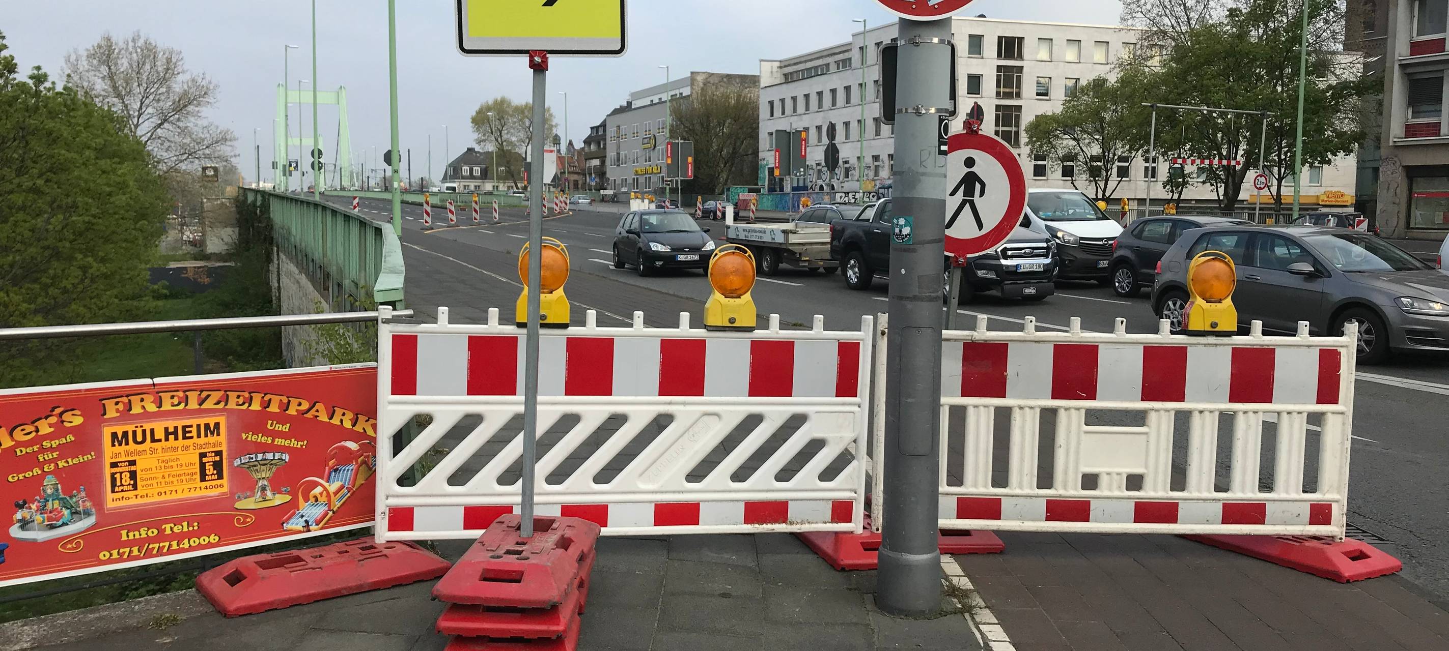 Mülheimer Brücke wird zum Nadelöhr