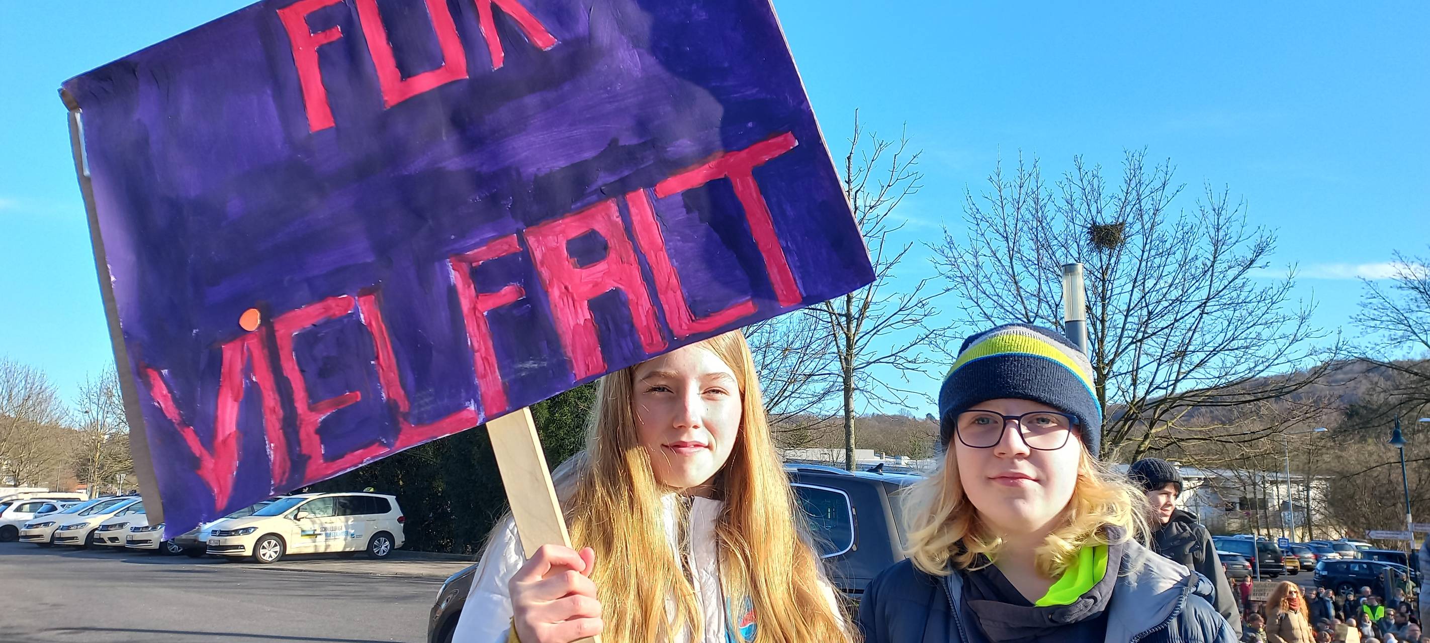 Friedliche Demonstrationen gegen Rechts