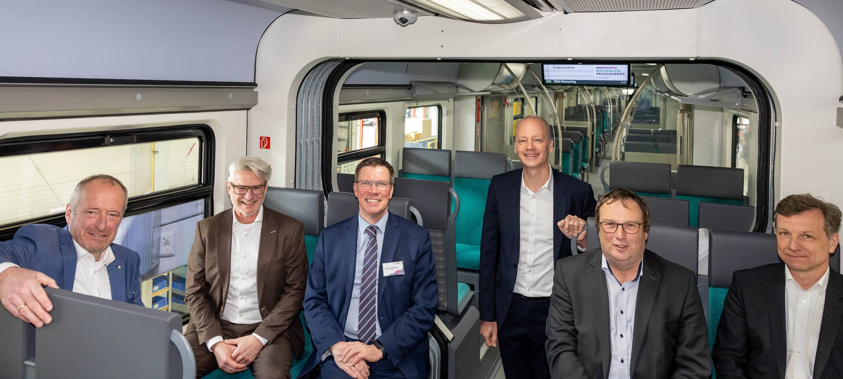 S-Bahnen in neuem Glanz