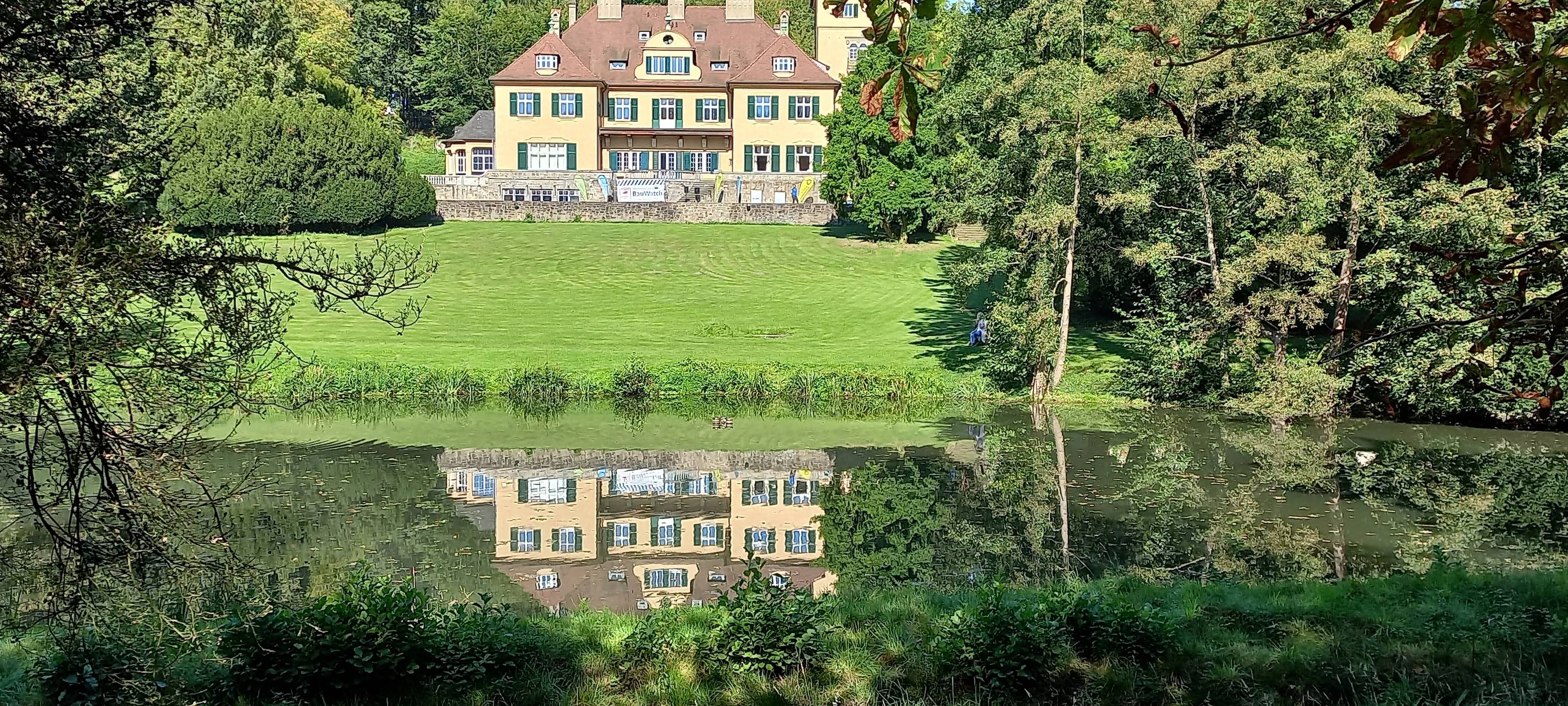 Park rund um Schlosshotel Lerbach bald wieder offen