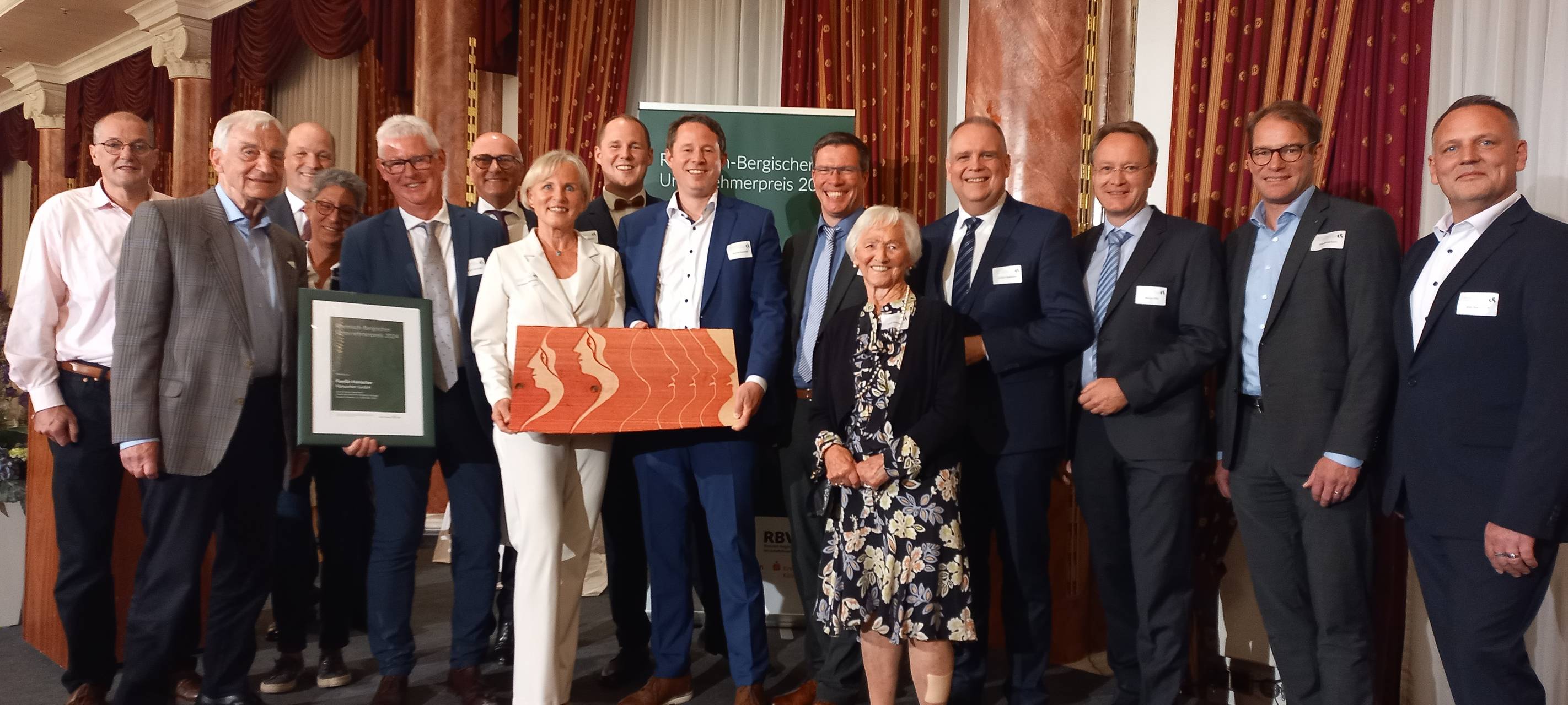 Rhein-Berg: Unternehmerpreis geht nach Overath