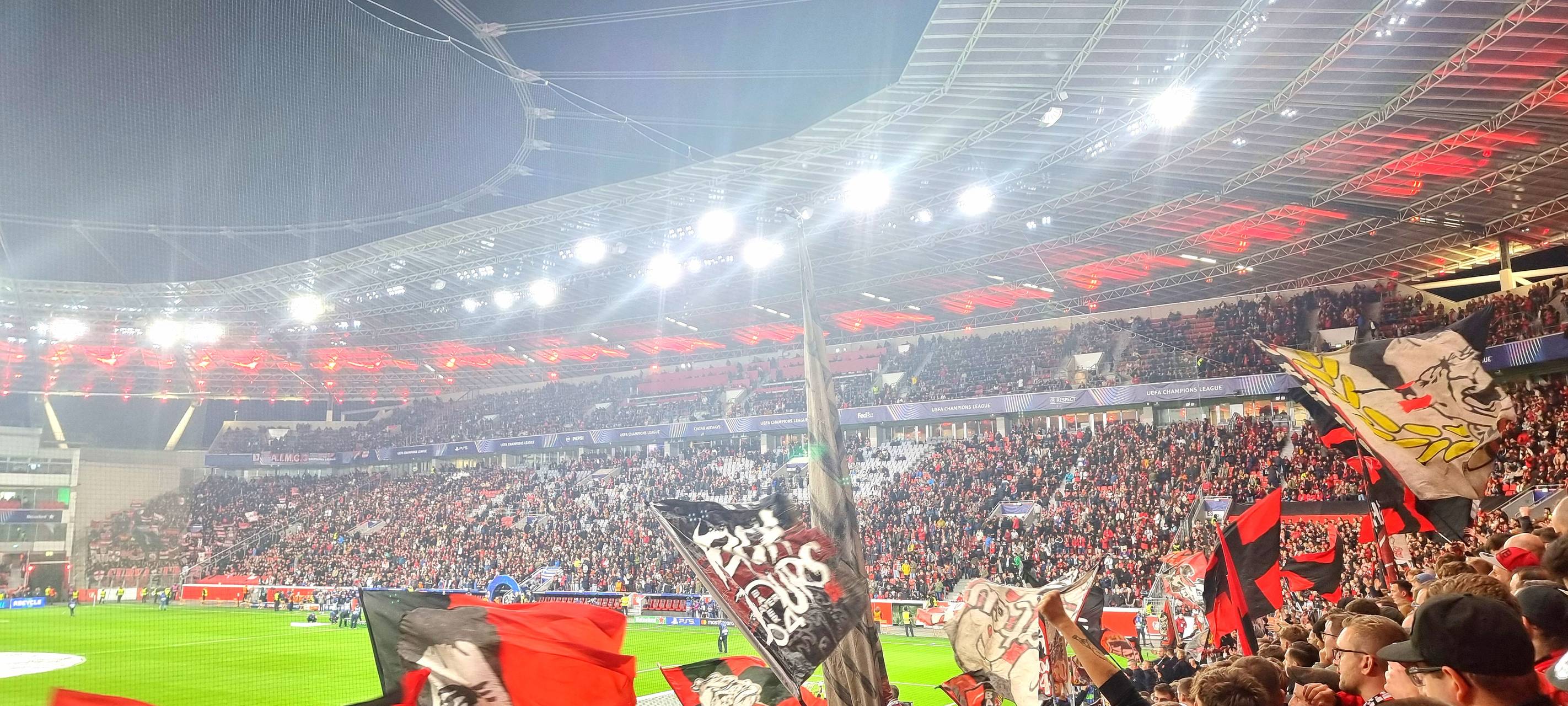 Fußball: Bayer 04 verabschiedet Alonso