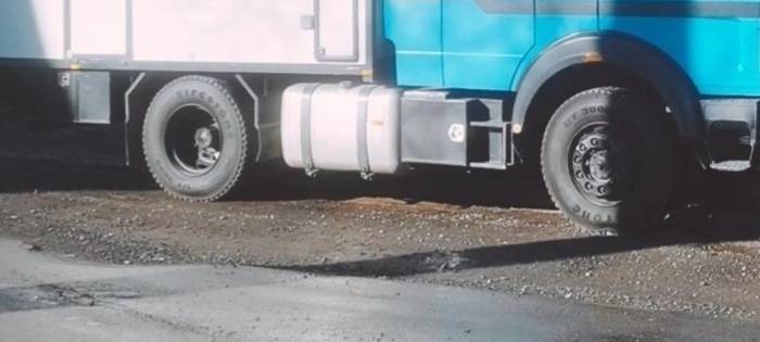 Mit selbstgebautem Mobil um die Welt