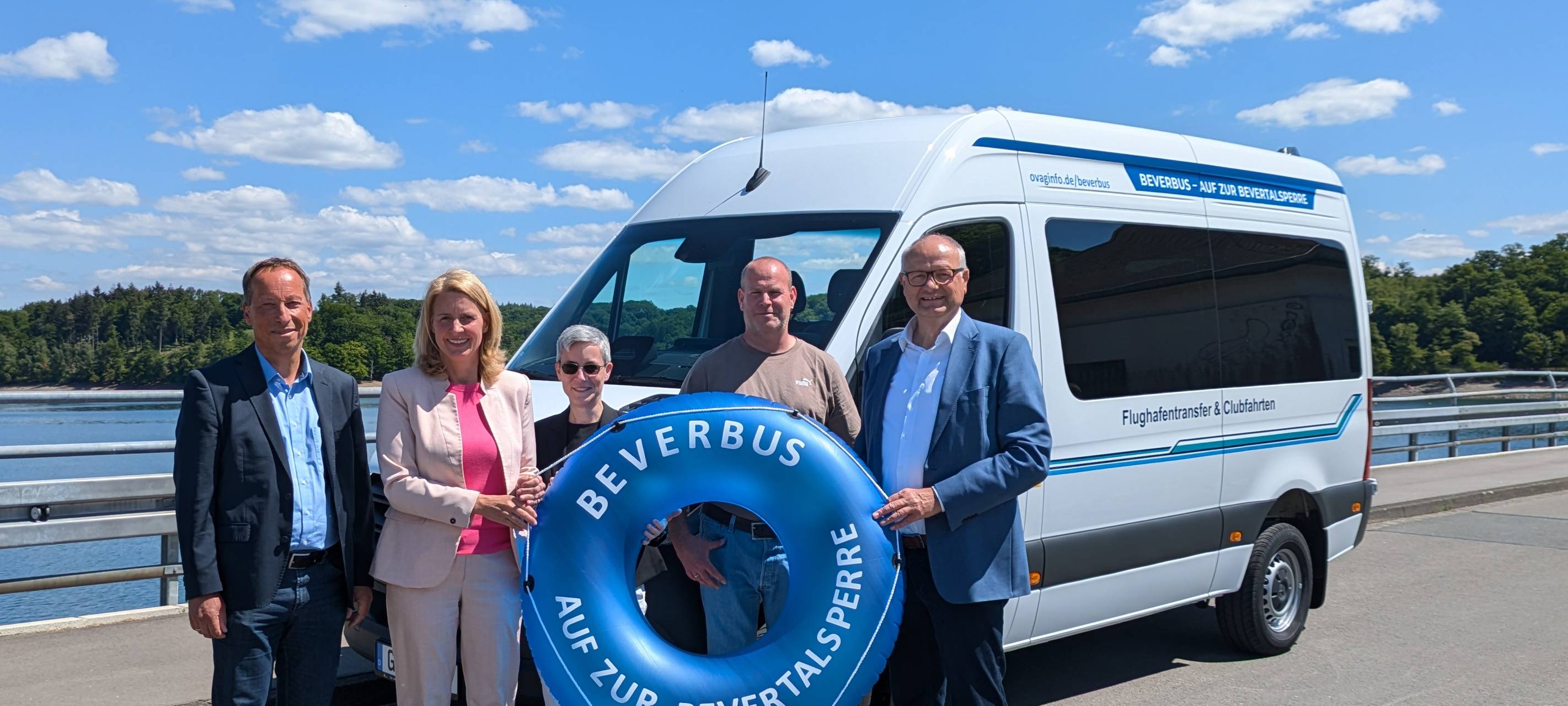 Mit dem "Beverbus" direkt zur Talsperre