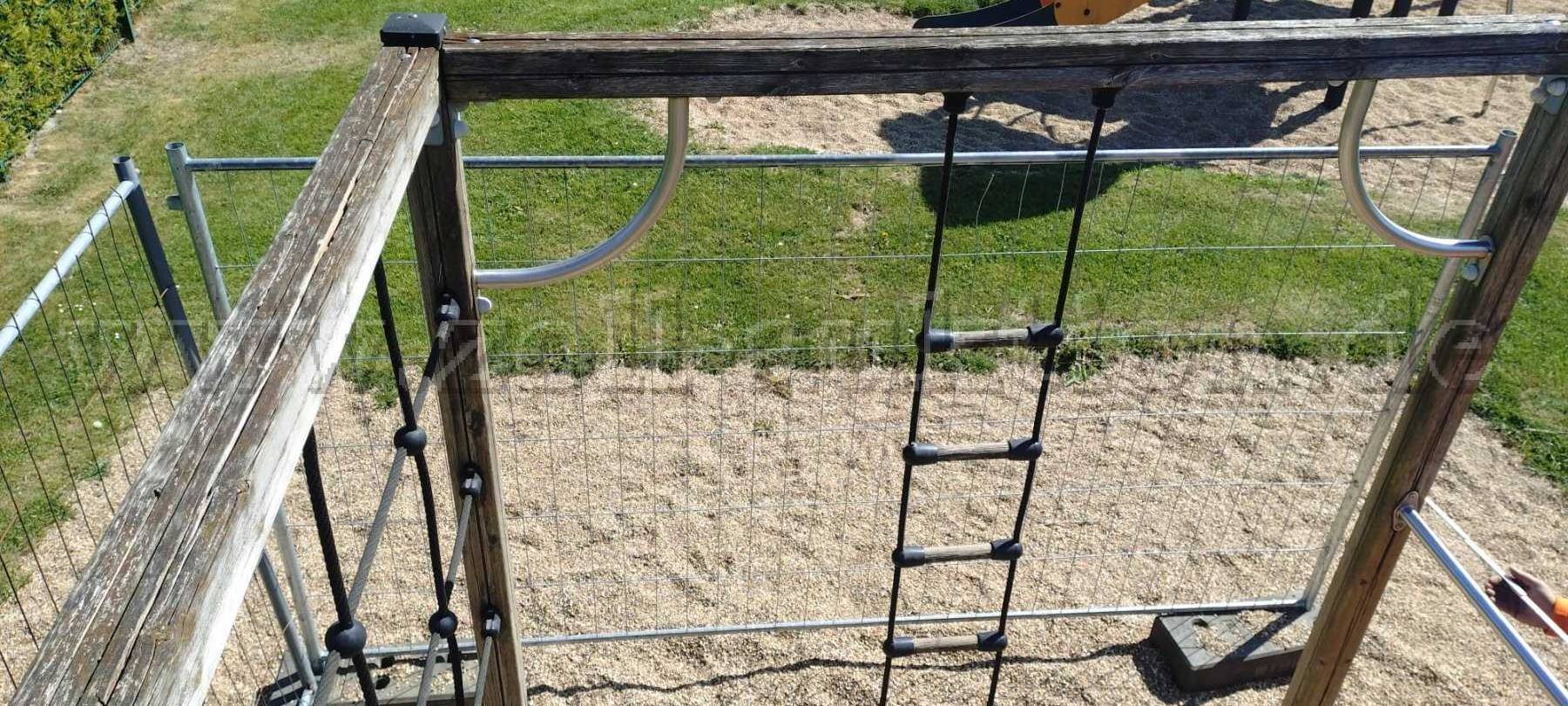 Hückeswagen versteigert Klettergerüst