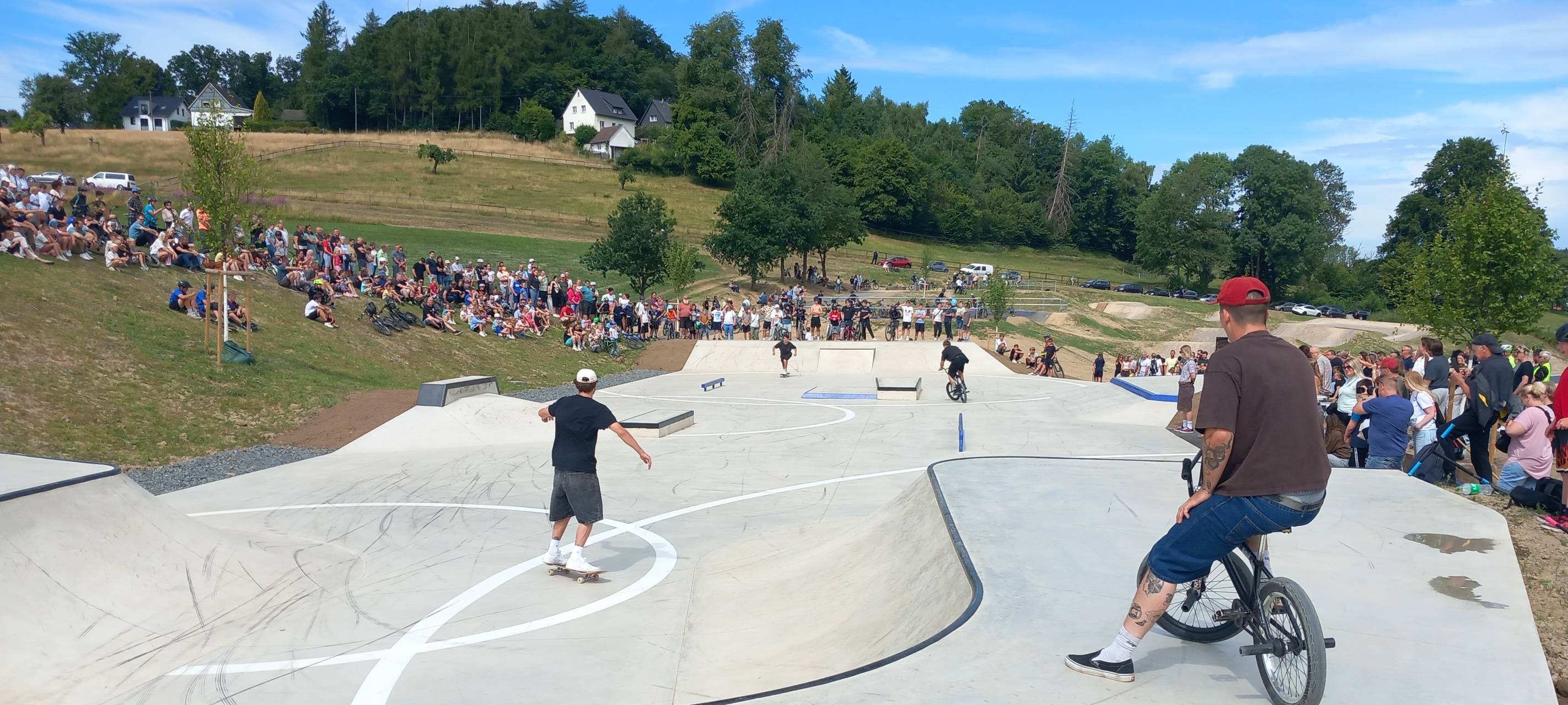 Waldbröl: Größter Skate- und Bike-Park im Bergischen eröffnet