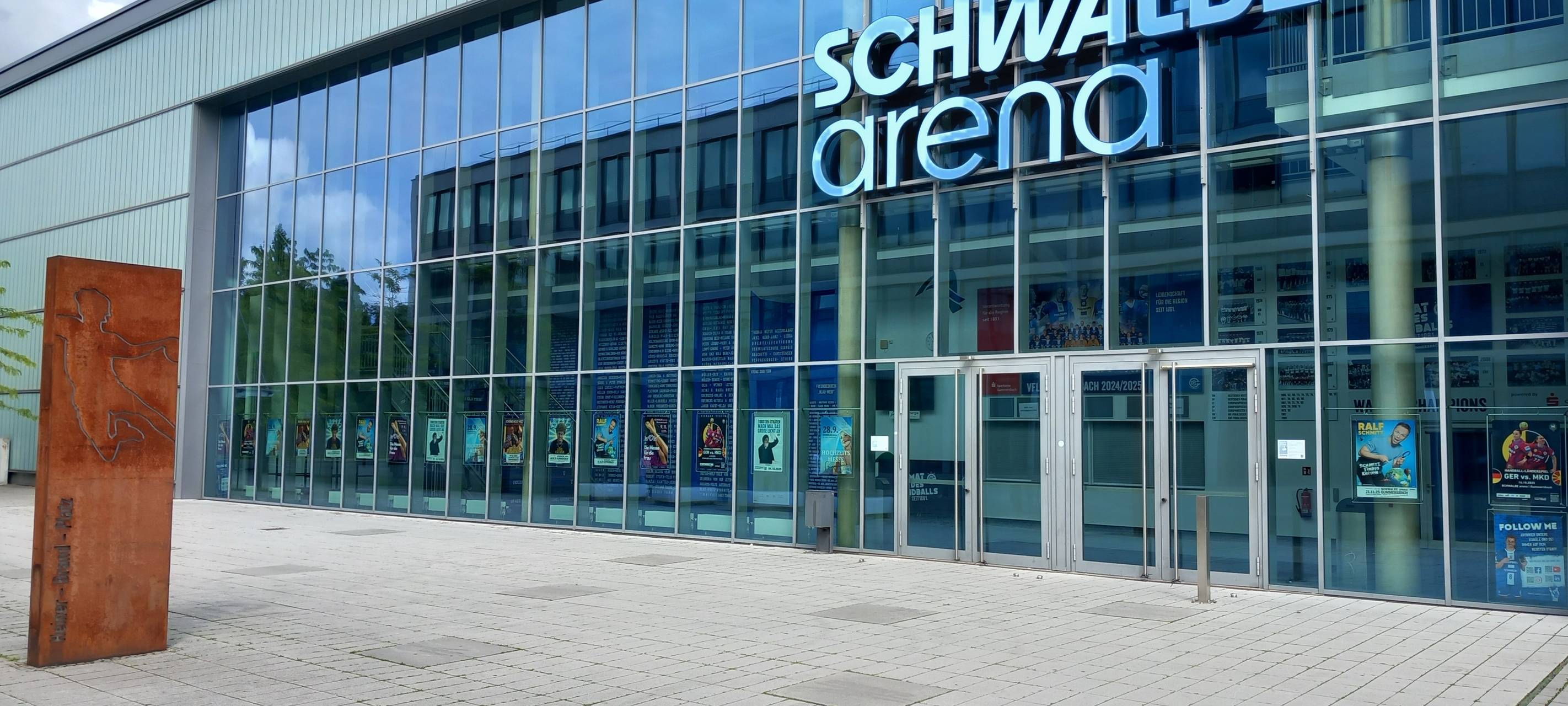 Kann die Schwalbe-Arena vergrößert werden?