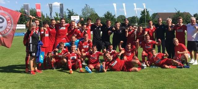 Fußball: 09 gewinnt Topspiel in Wegberg und erklimmt Spitze