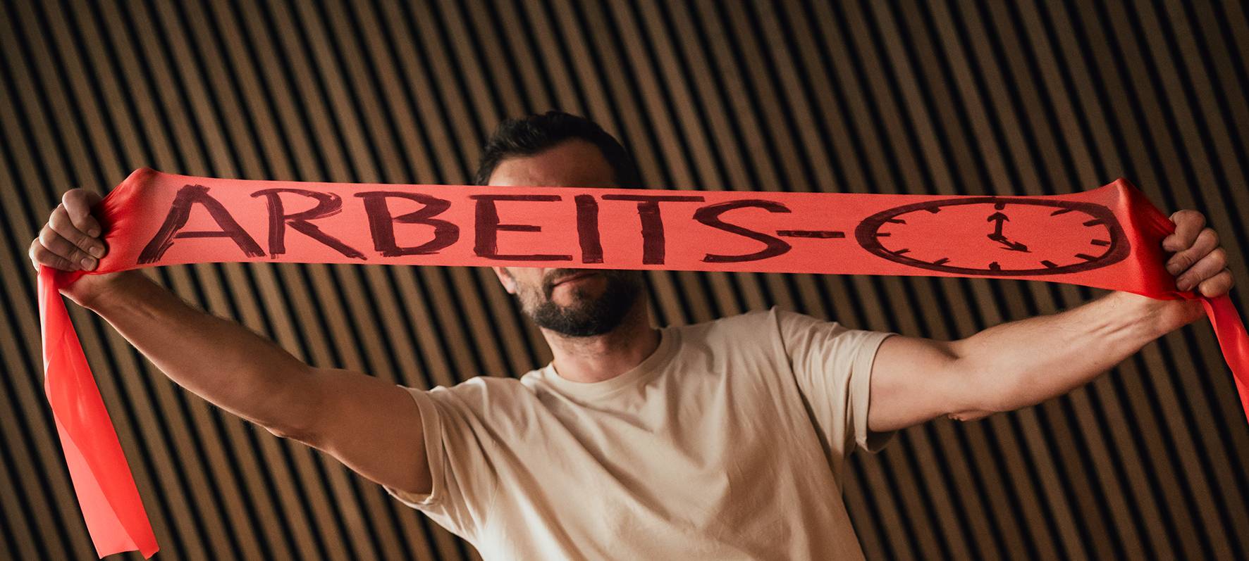 Bergische Beschäftigte leisten 6,4 Millionen Überstunden