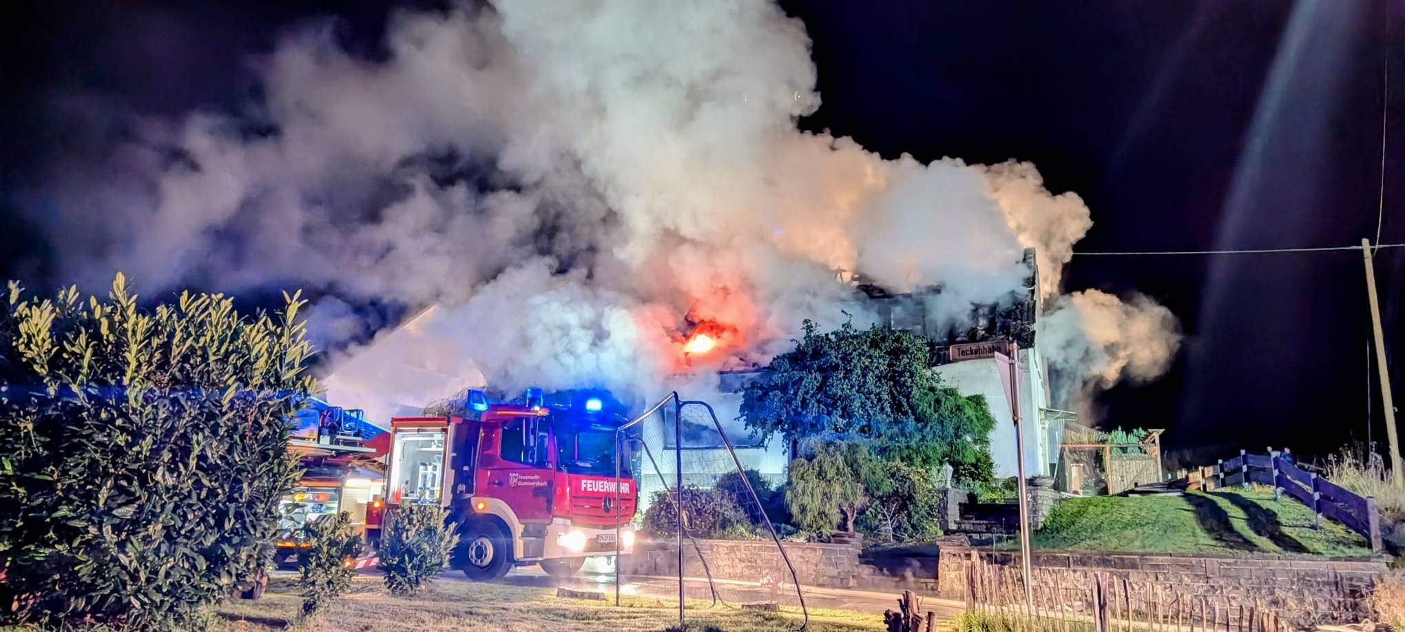 Eine Tote bei Hausbrand in Gummersbach-Gummeroth