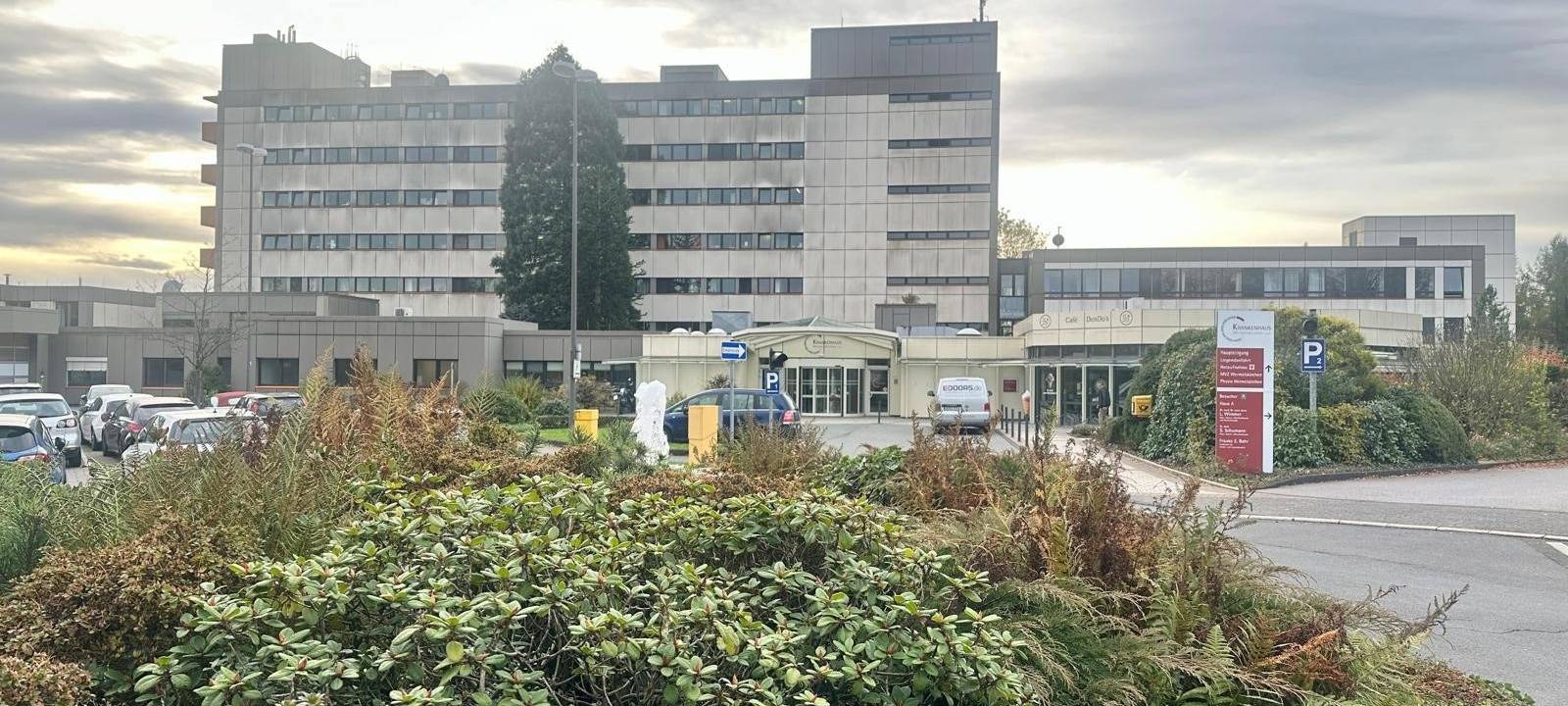 Wermelskirchen: Knie-Endoprothetik darf vorerst bleiben