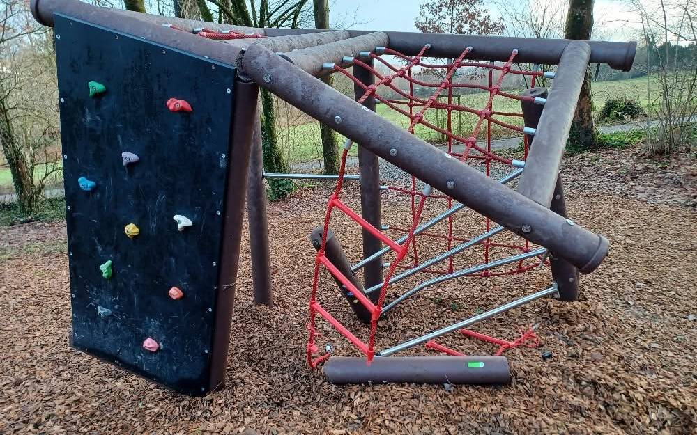 Lindlar: Tatverdächtige ermittelt