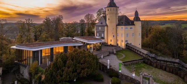 Kreis lässt Baugeschichte von Schloss Homburg untersuchen