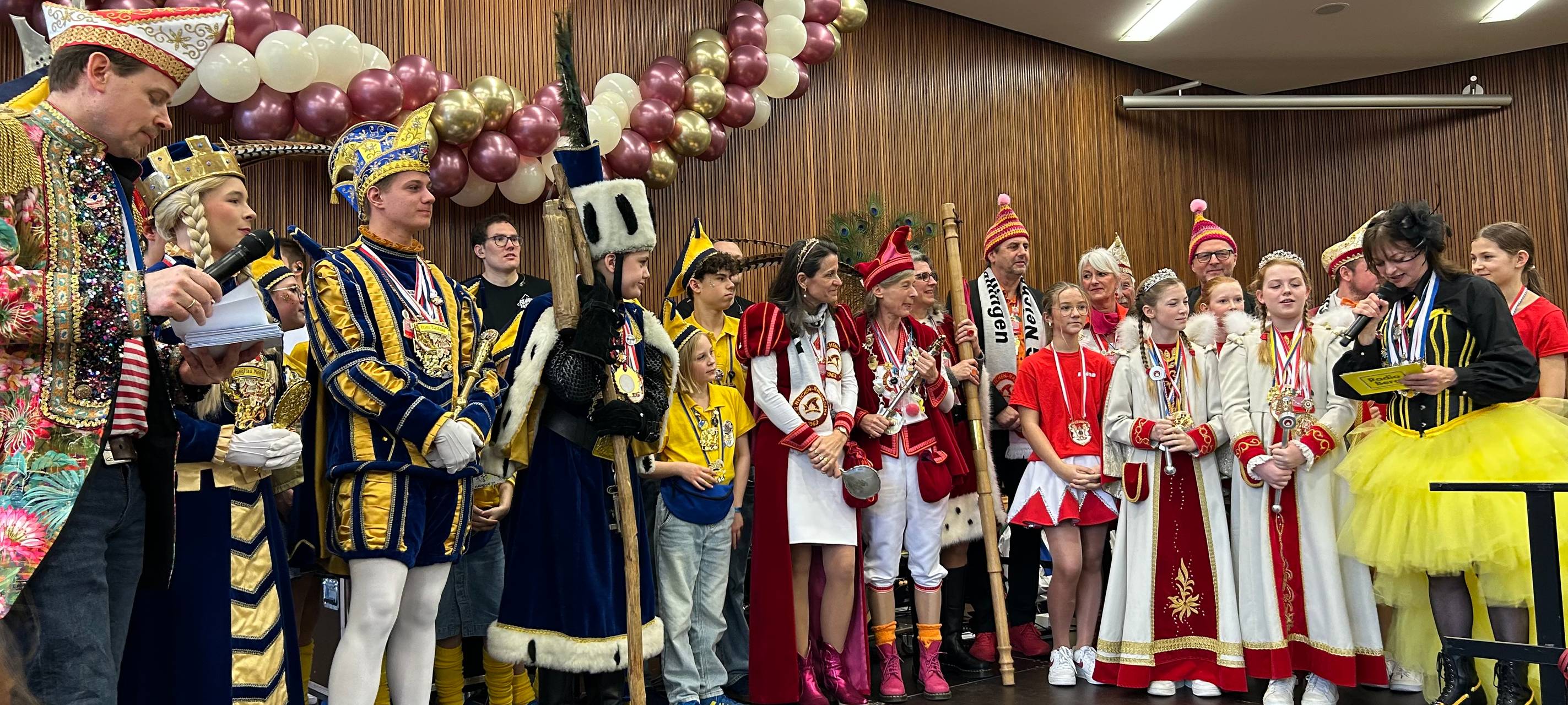 Super Stimmung beim Tollitätentreffen im Rheinisch-Bergischen Kreis