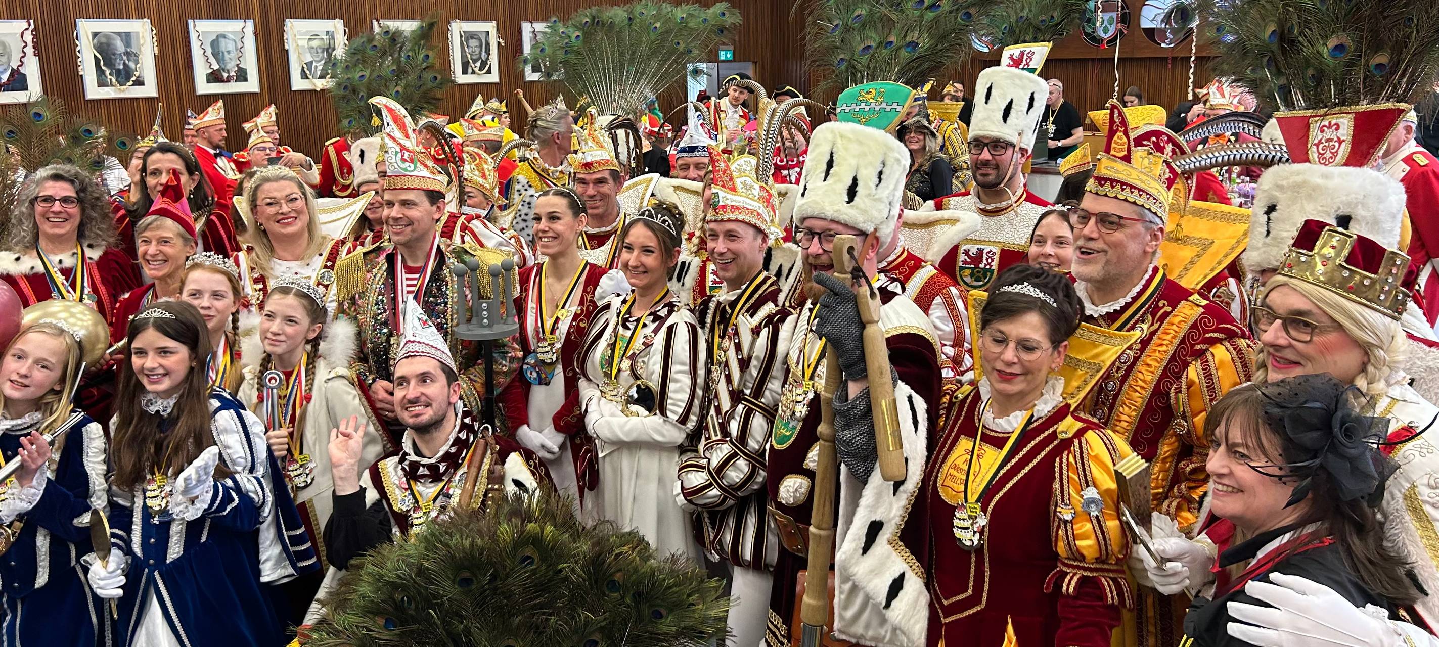 Super Stimmung beim Tollitätentreffen im Rheinisch-Bergischen Kreis