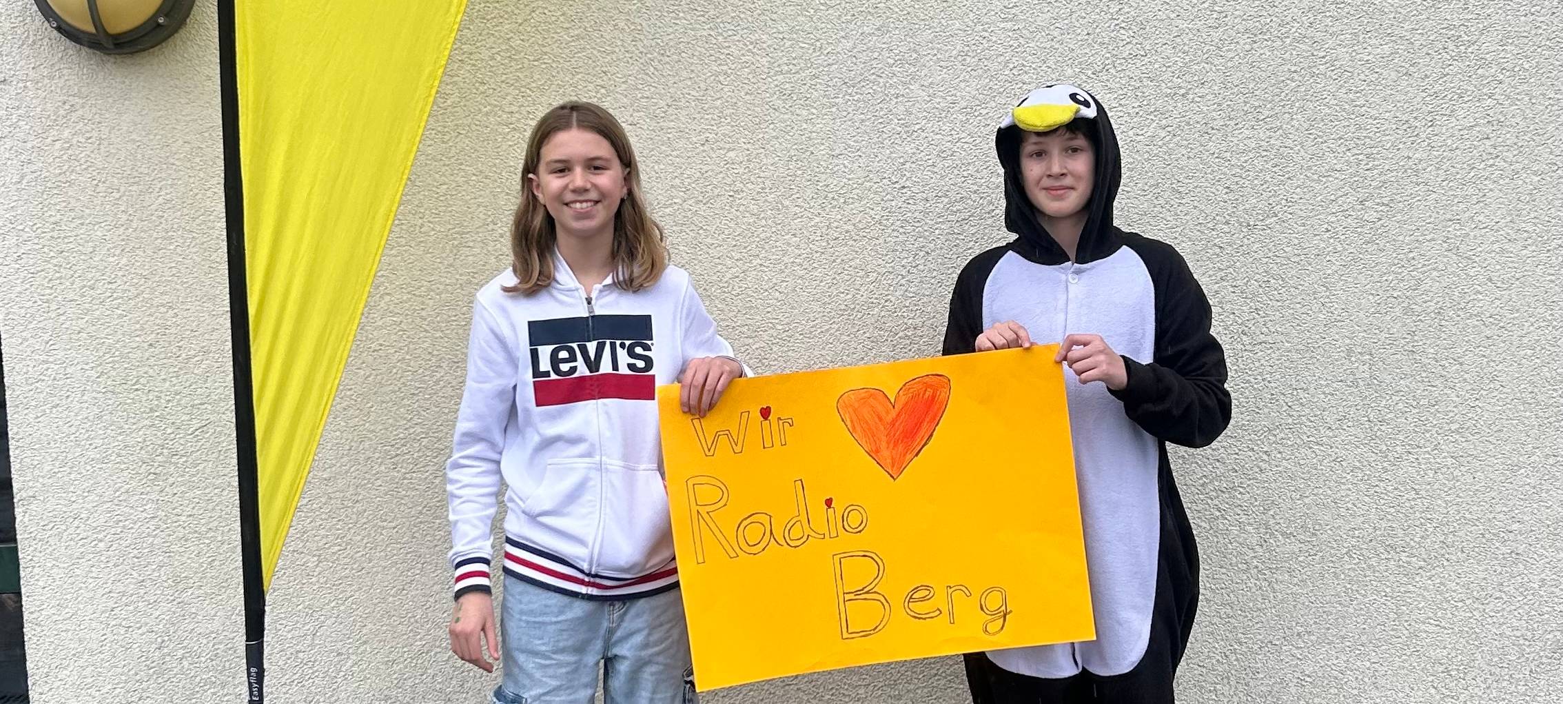 „Jeck im Dienst“: Gymnasium Lindlar gewinnt den Bandauftritt von Zesamm'