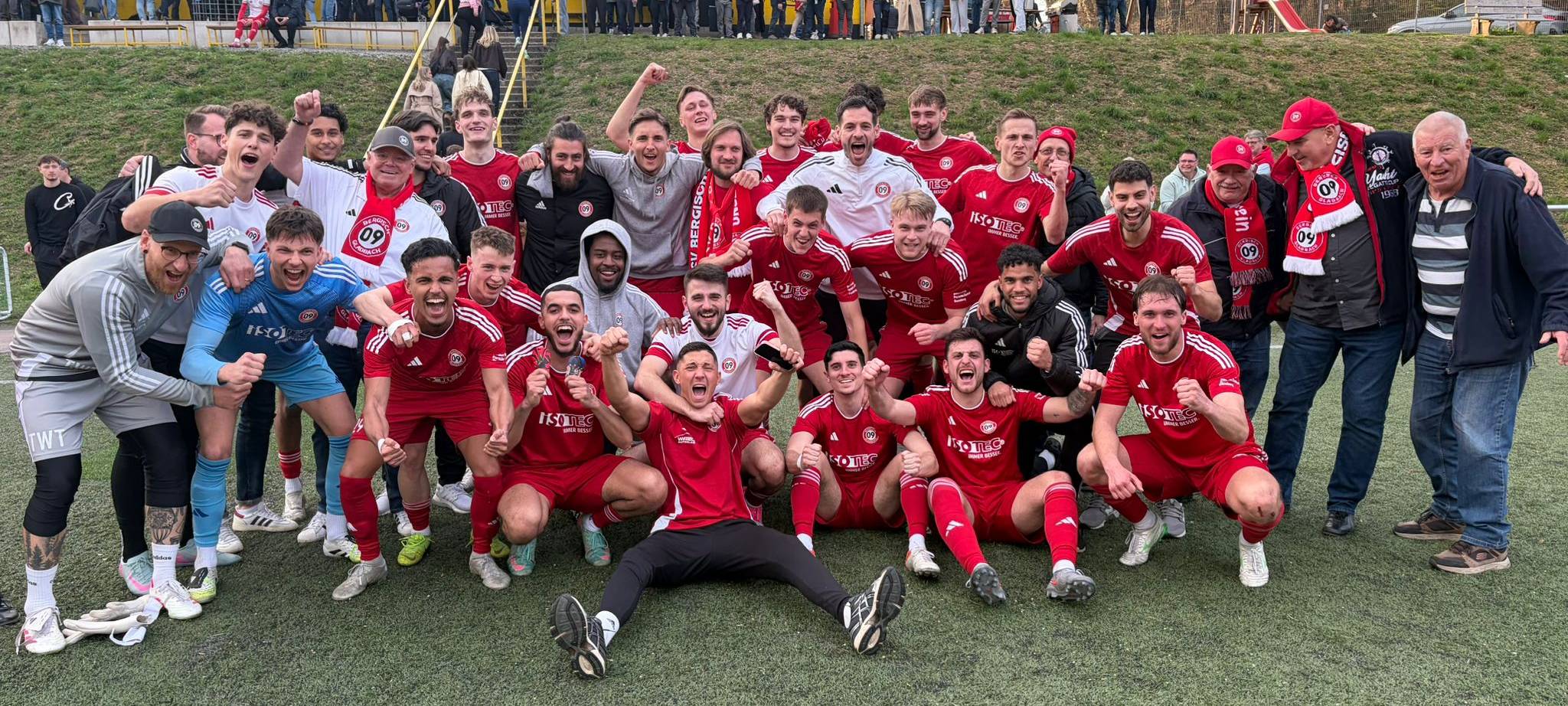 Fußball: 09 Derby-Sieger im Top-Spiel