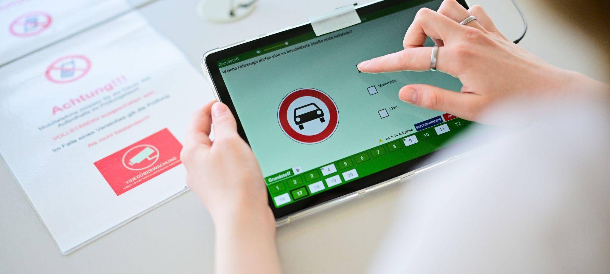 Betrugsversuche in der Fahrprüfung