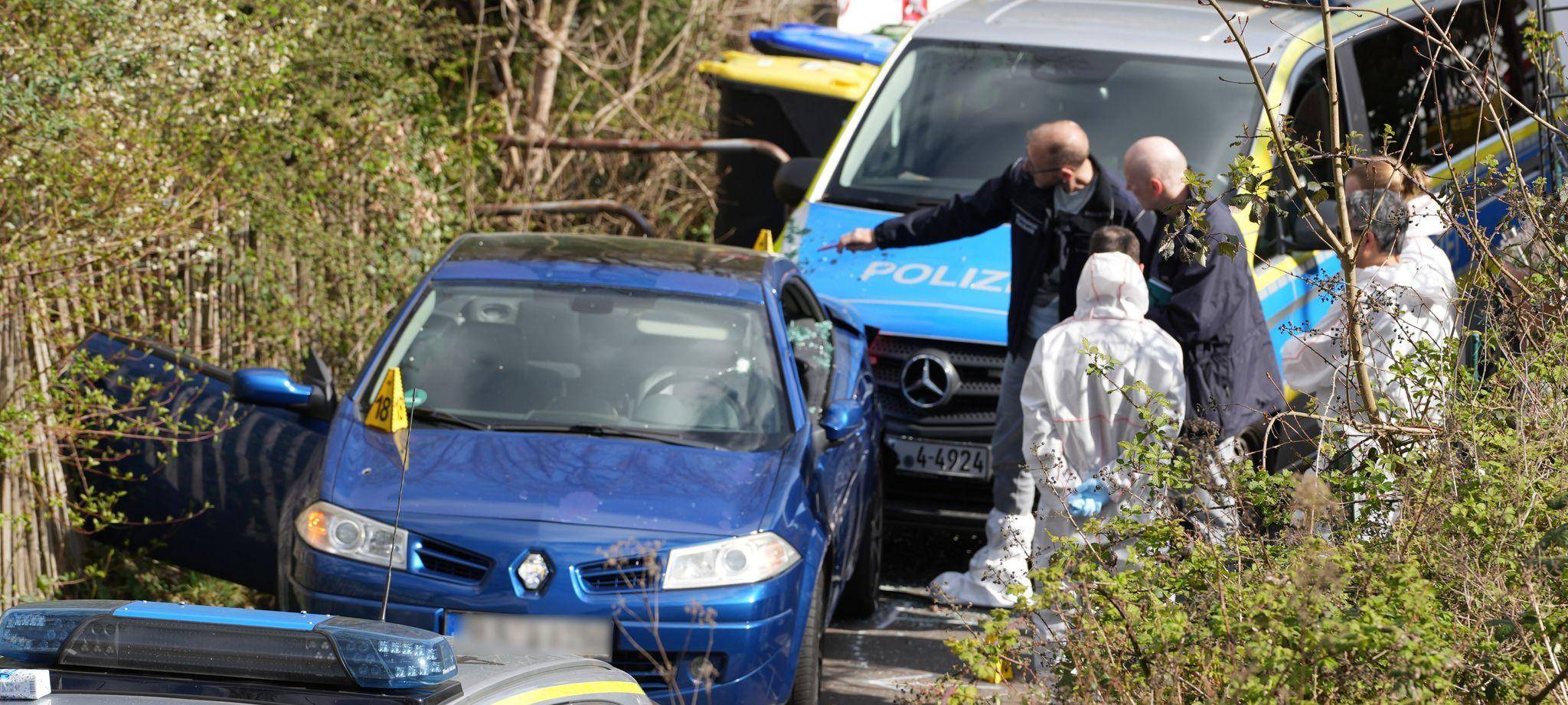 Mann stirbt nach Polizeischüssen bei Verfolgungsfahrt