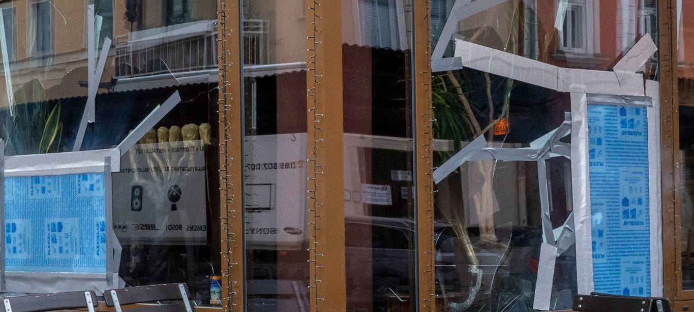 Vorfall an israelischem Restaurant - Fenster beschädigt