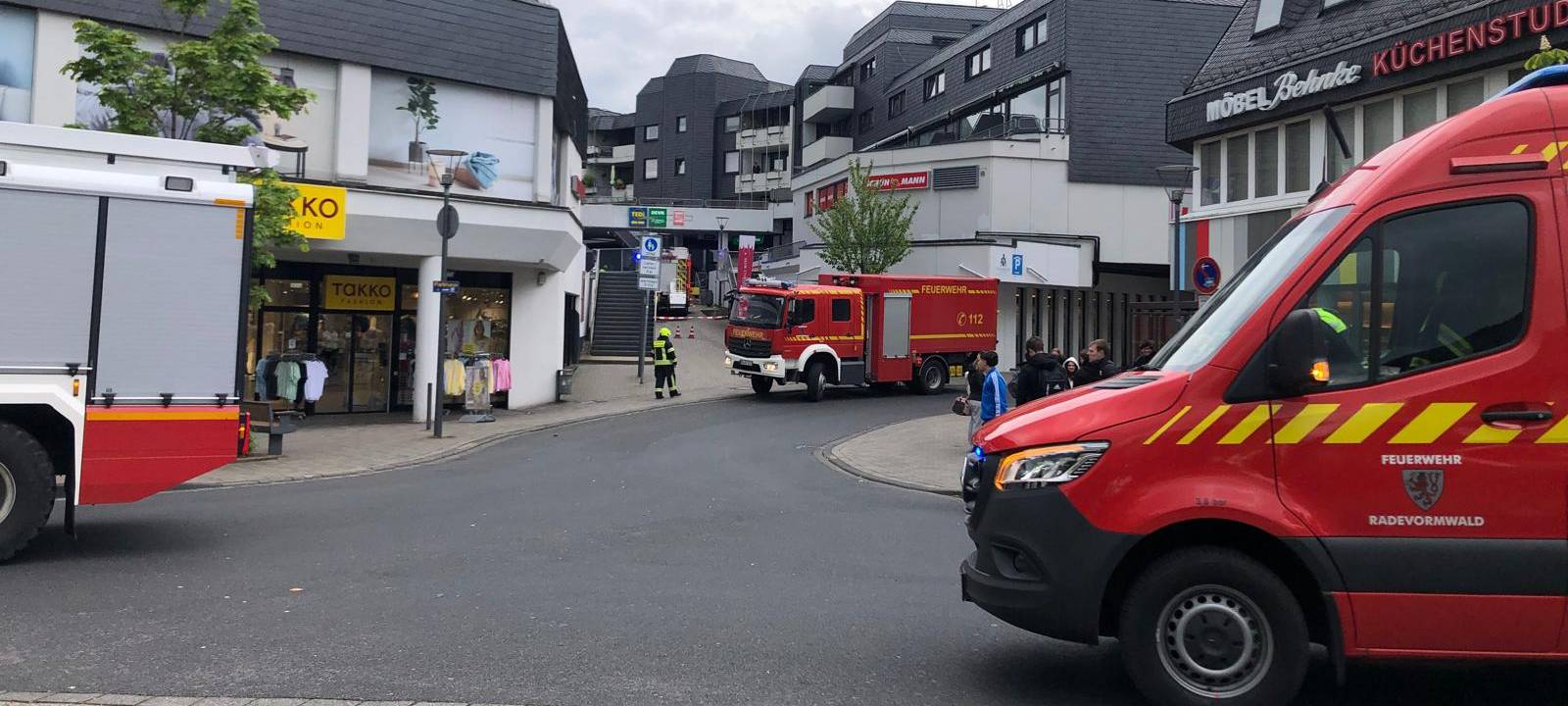 Rade: Brand in Schlossmachergalerie