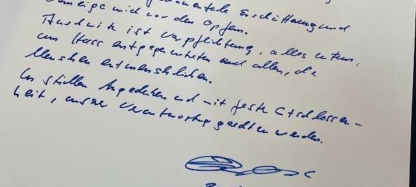 Wüst besucht Auschwitz und fordert klare Haltung