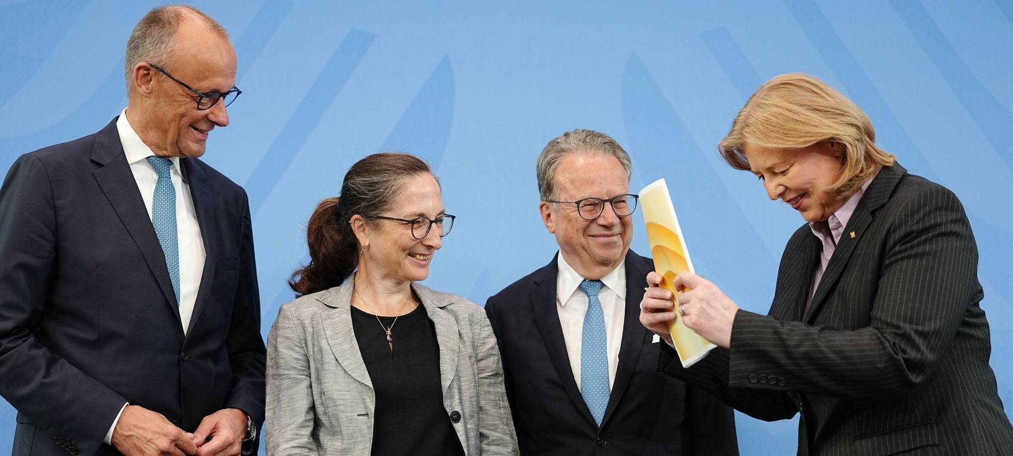 Rentenkommission legt Bericht vor