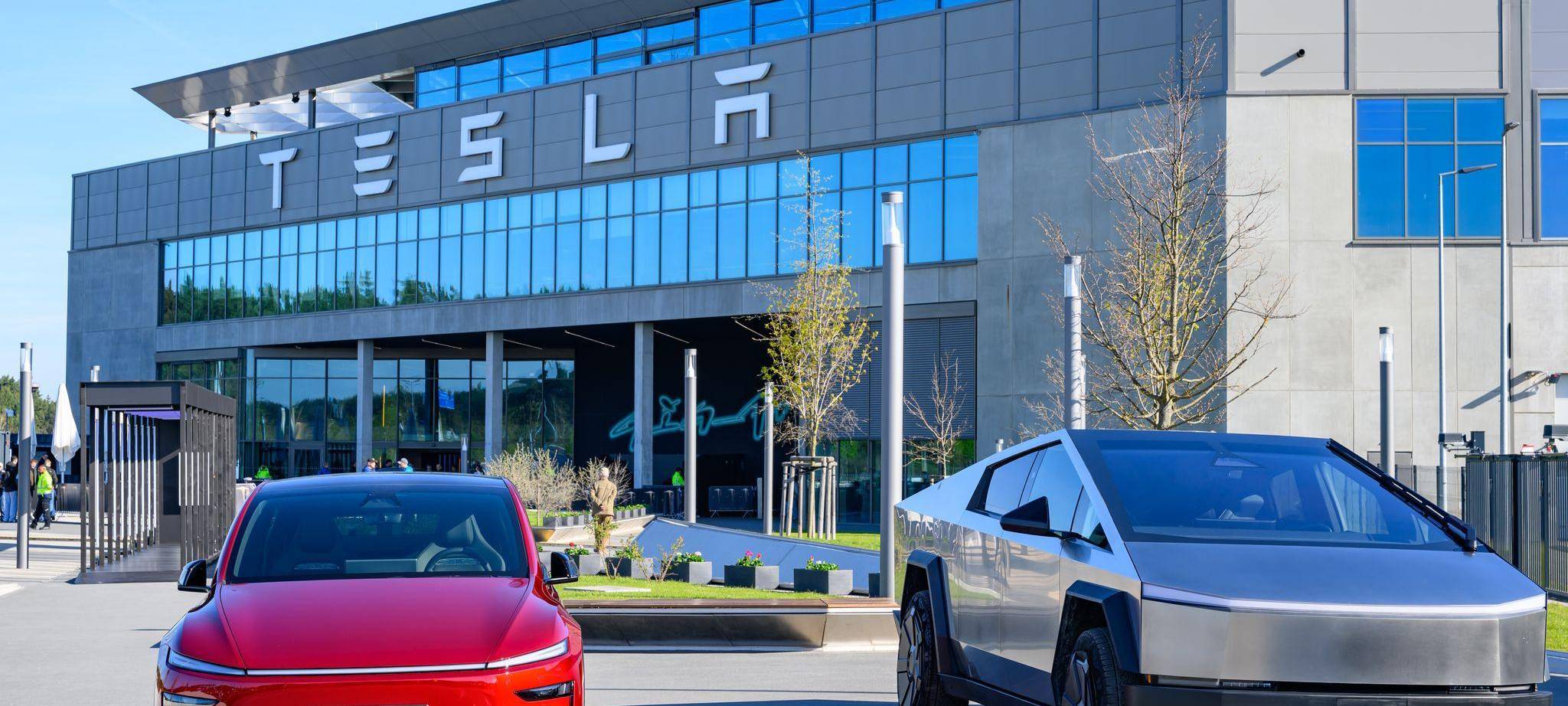 Tesla will Mitarbeiterzahl aufstocken