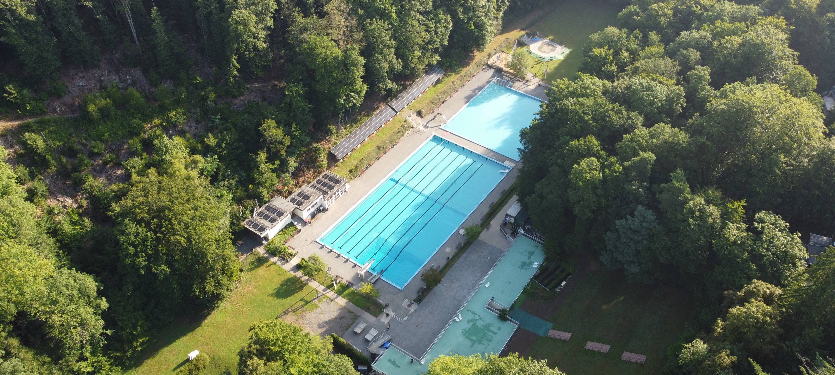 Der Freibad-Check: Wir suchen euer bestes Freibad im Bergischen