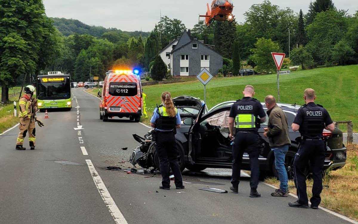 Bergisch Gladbach: Schwerer Unfall in Herrenstrunden
