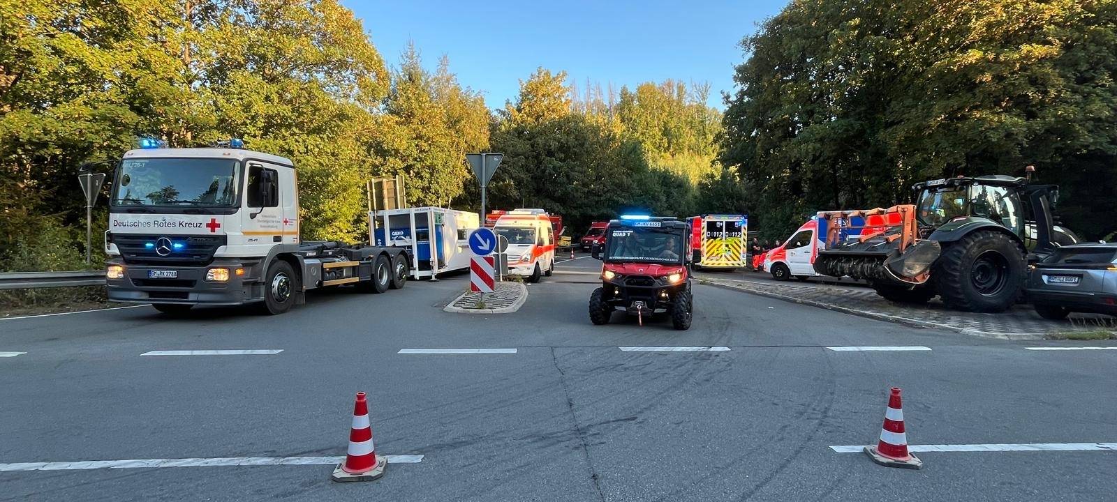 Mehrere Feuerwehreinsätze in Oberberg - großer Waldbrand in Lindlar