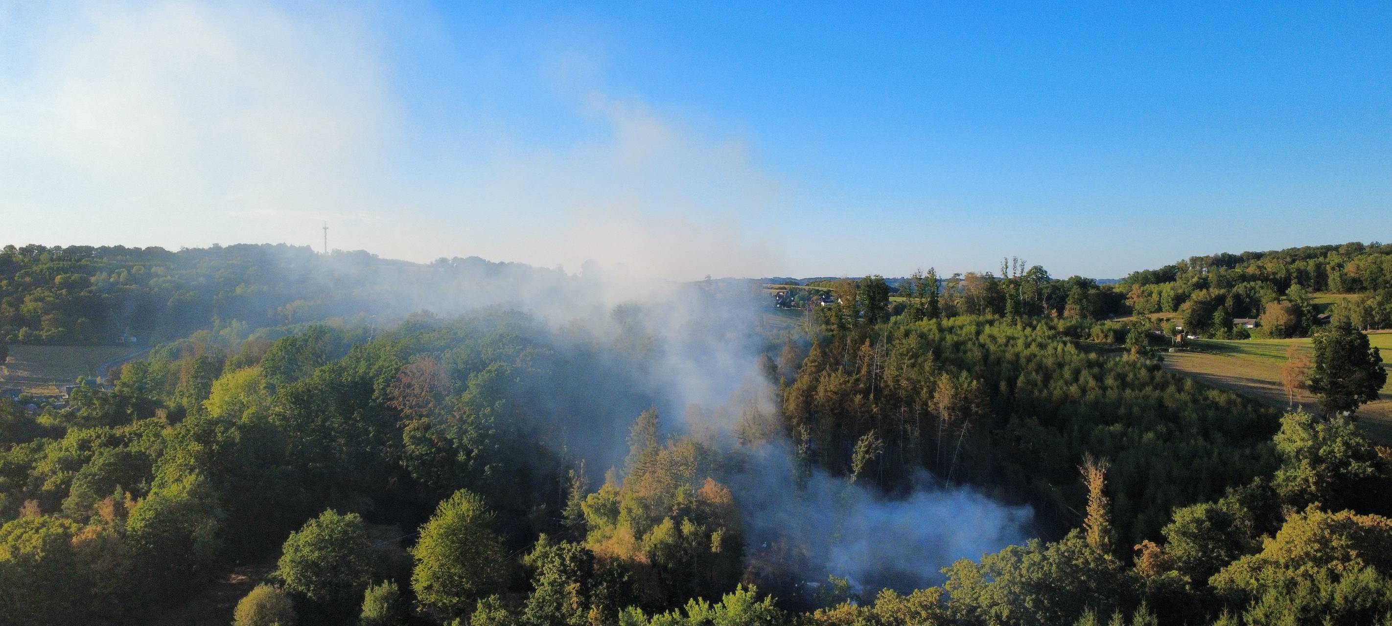 Waldbrand in Lindlar im Bereich Wolfsschlade