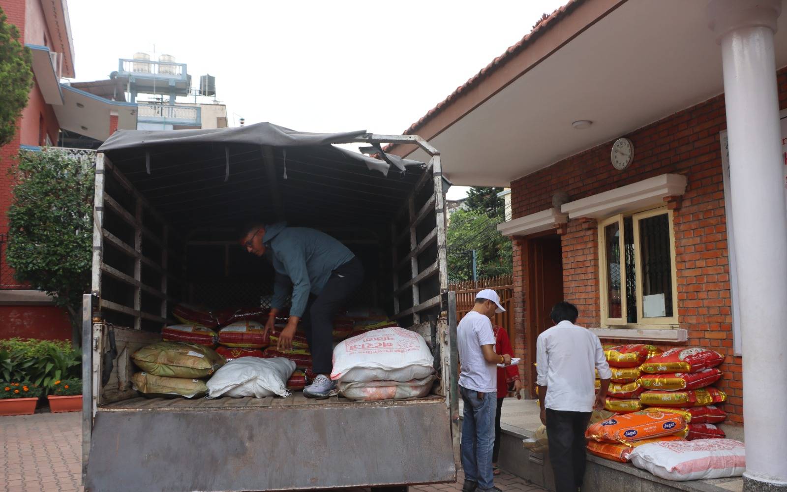 Sturzflut in Nepal: Hilfe aus dem Bergischen