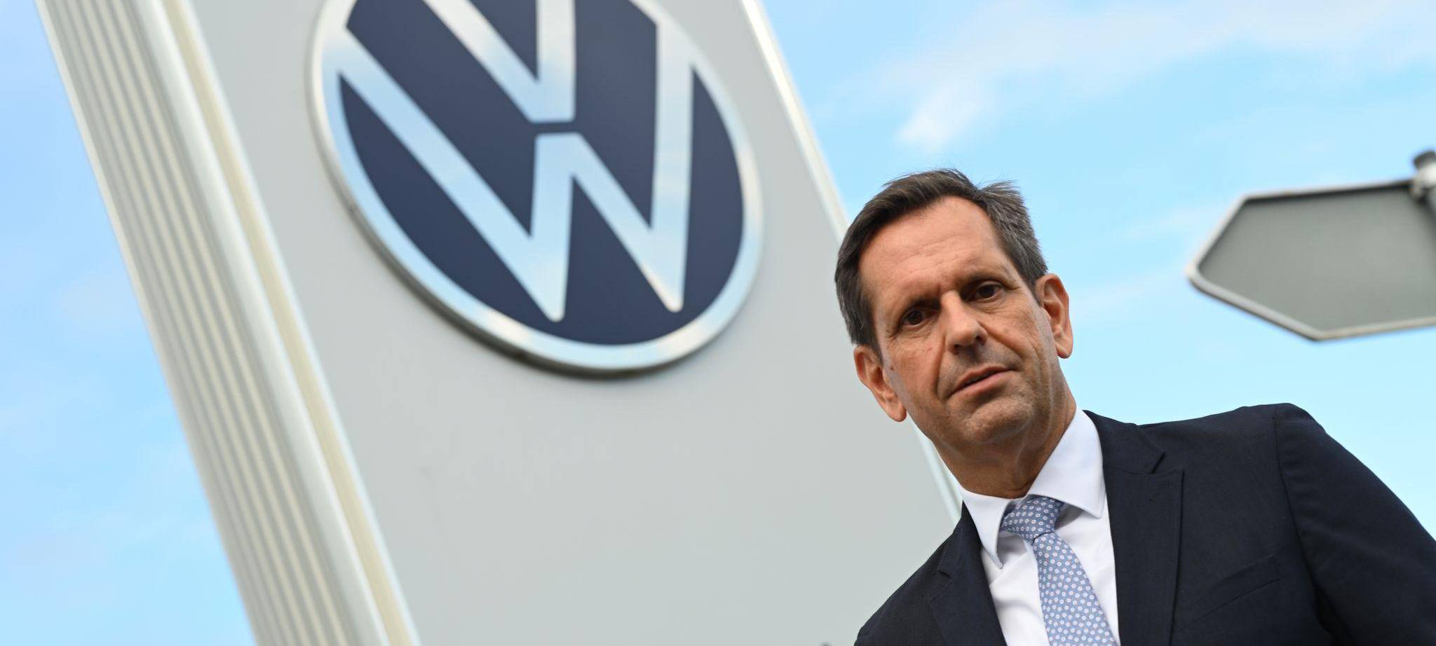 Ministerpräsident Olaf Lies (SPD) besucht VW Werk in Emden